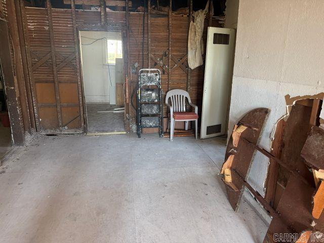 400 N Estes  Yellville, AR