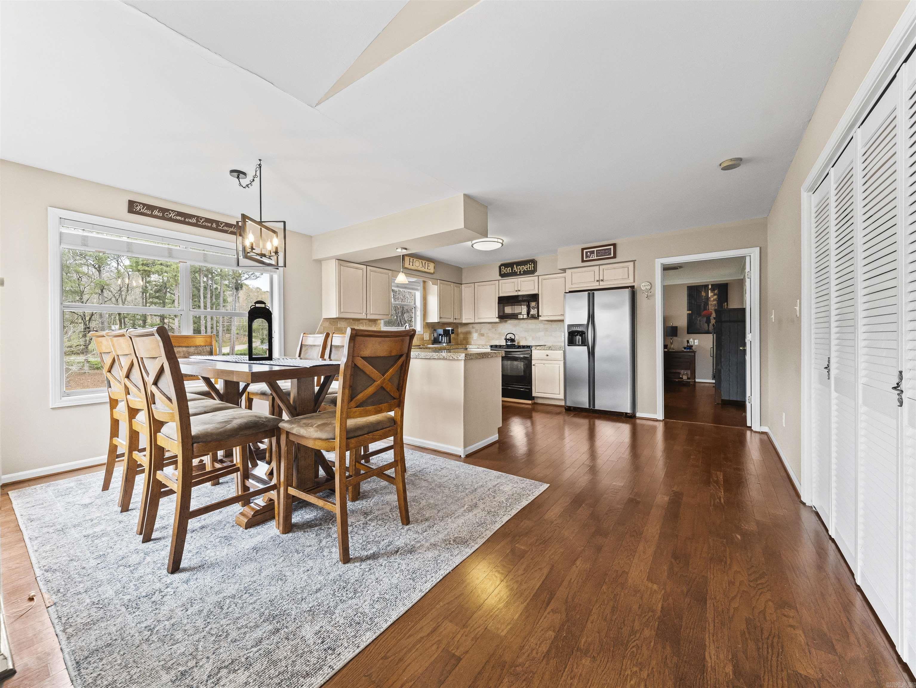 114 Newman  Hot Springs, AR