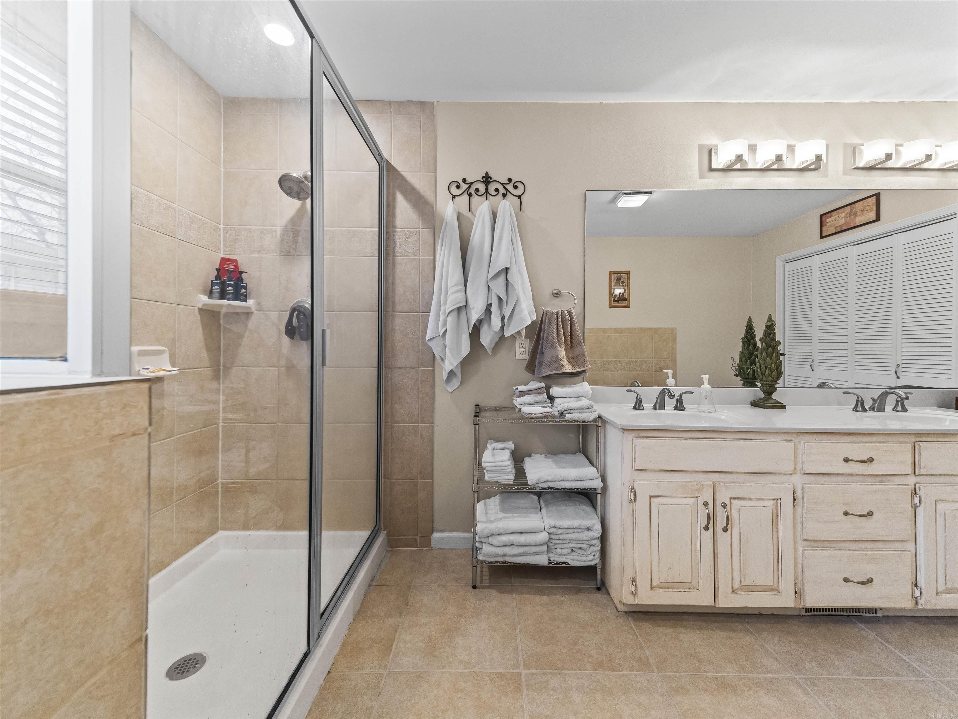 114 Newman  Hot Springs, AR