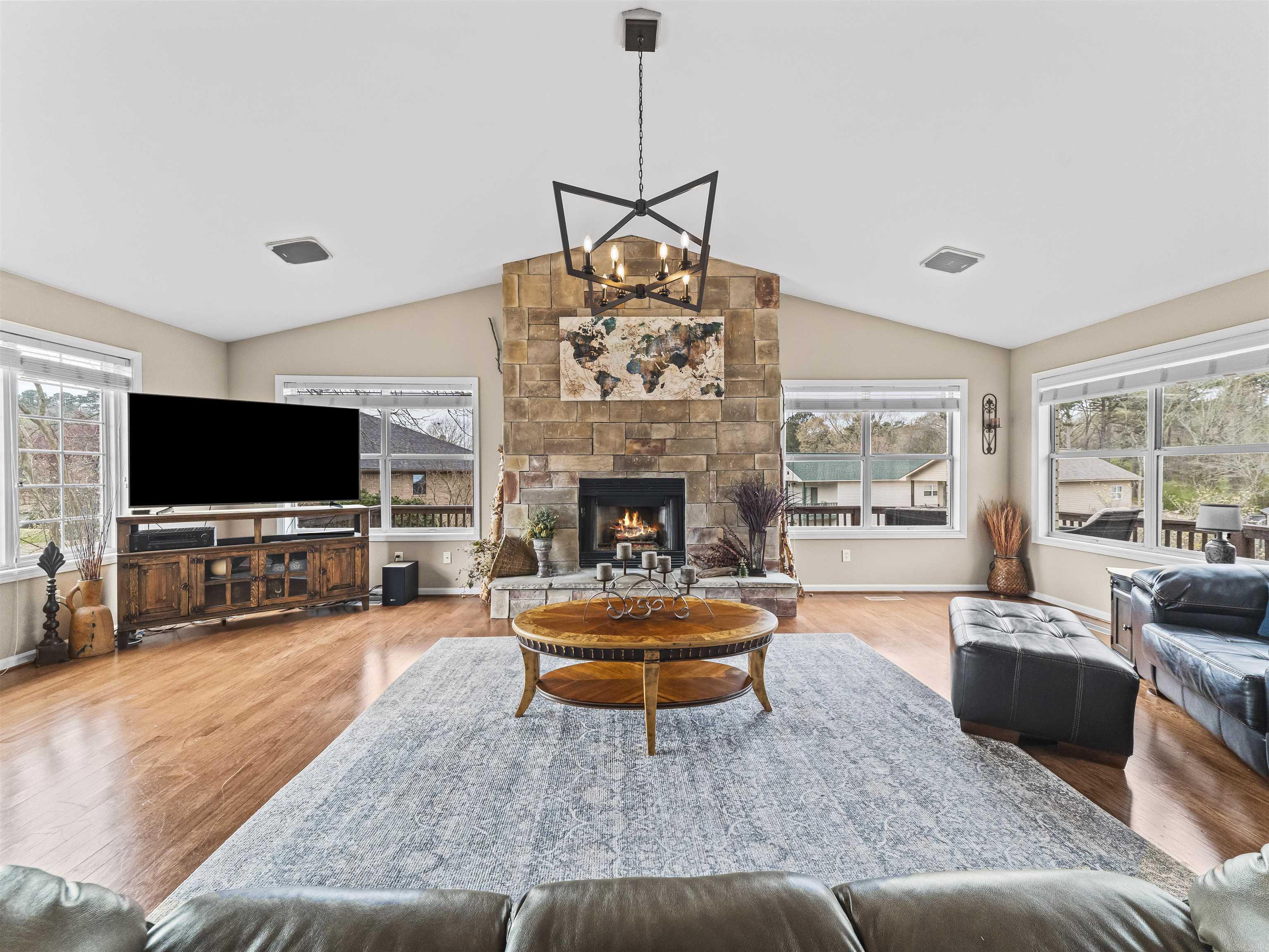 114 Newman  Hot Springs, AR