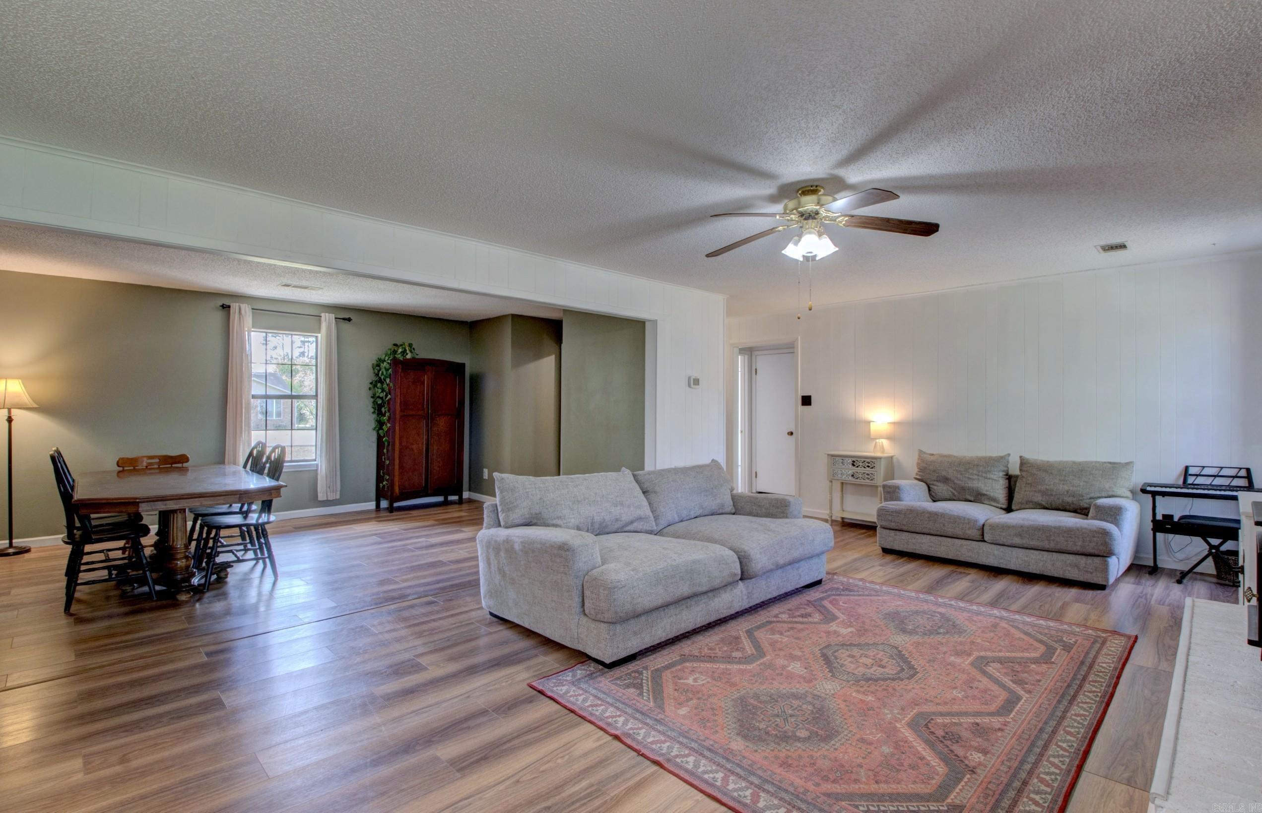 38 Country Wood  Cabot, AR