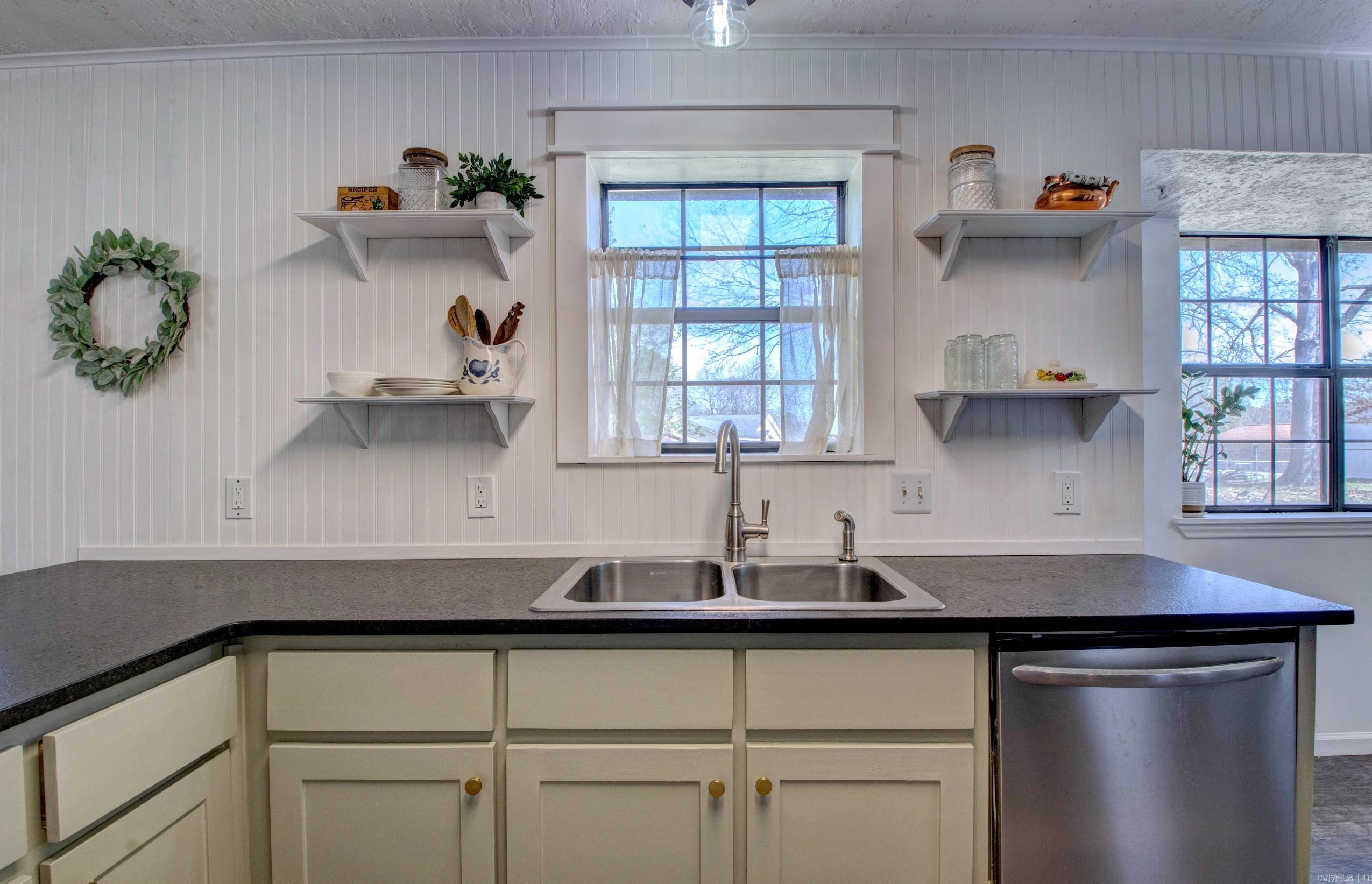 38 Country Wood  Cabot, AR