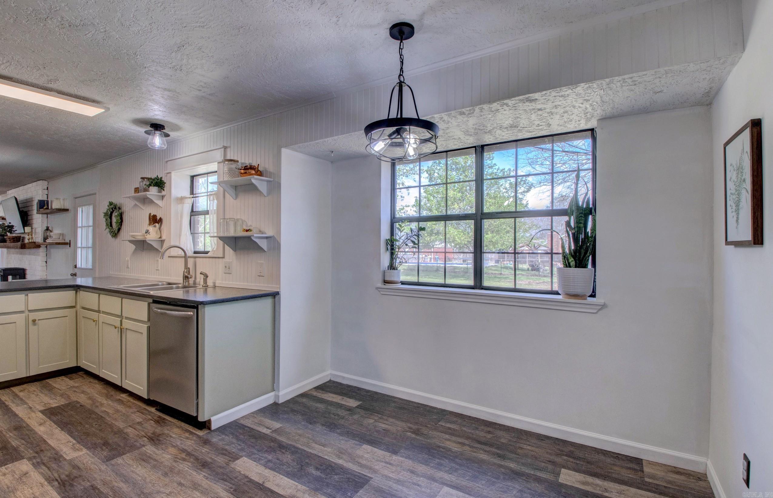 38 Country Wood  Cabot, AR