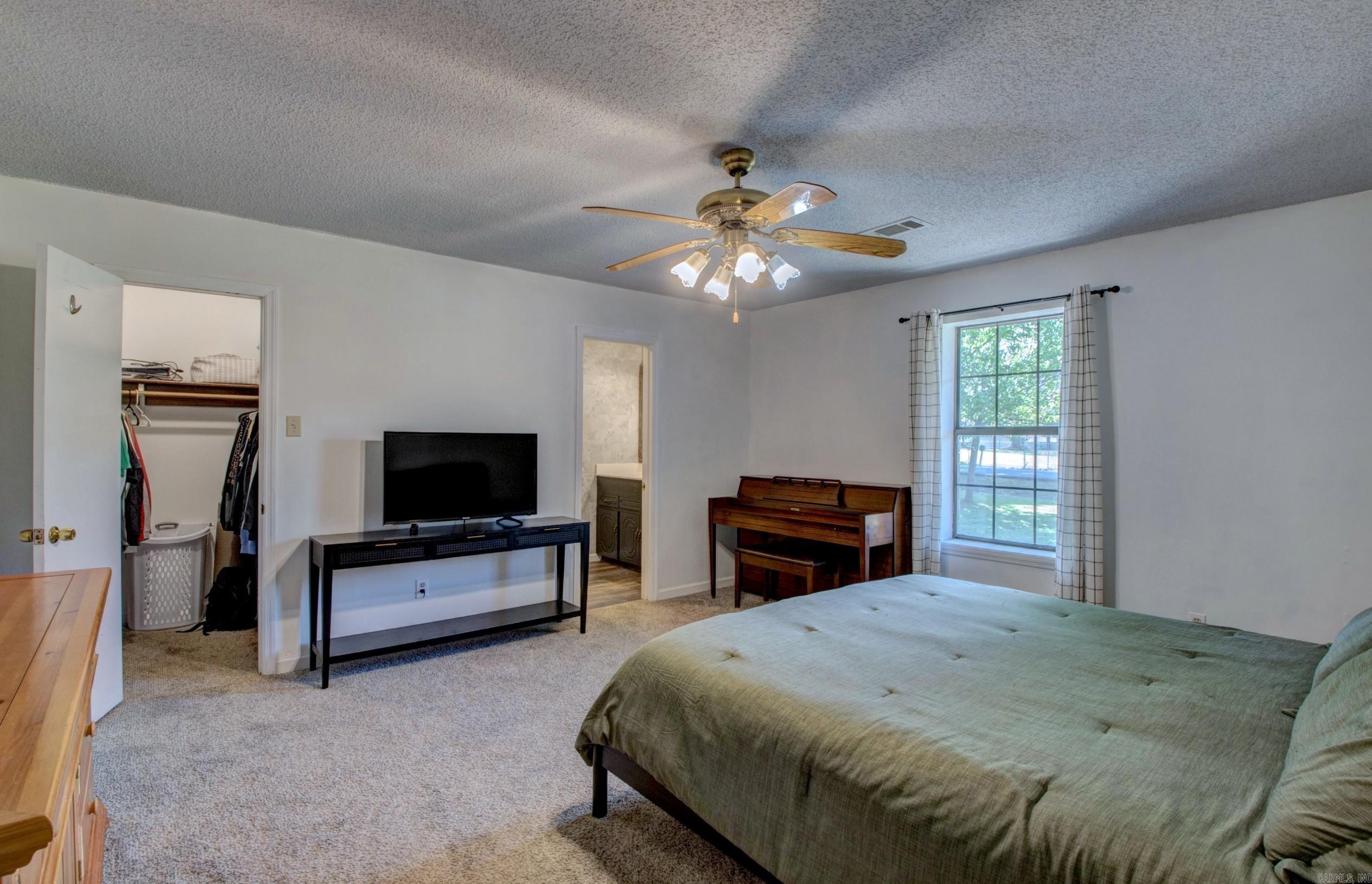 38 Country Wood  Cabot, AR