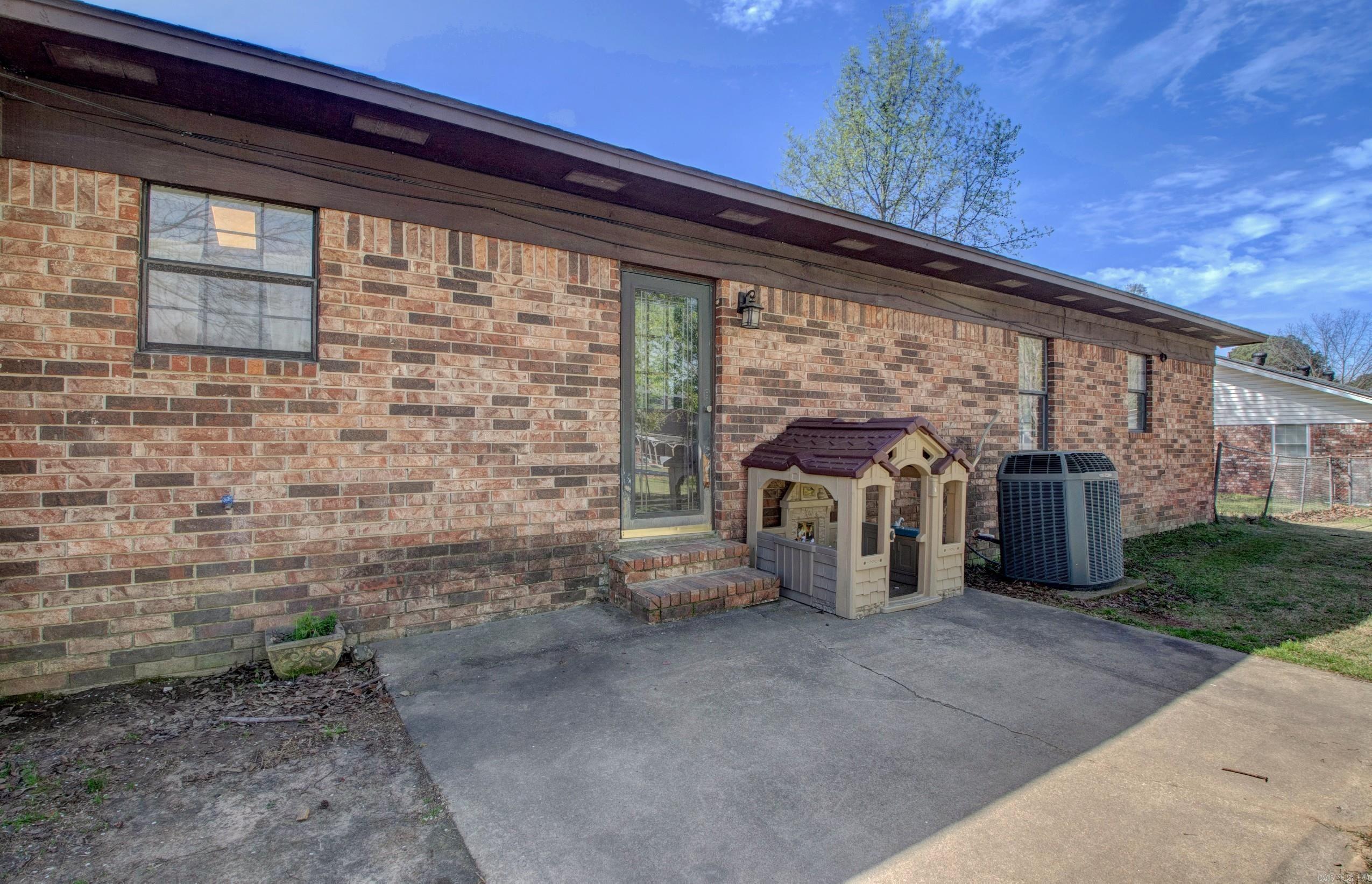 38 Country Wood  Cabot, AR