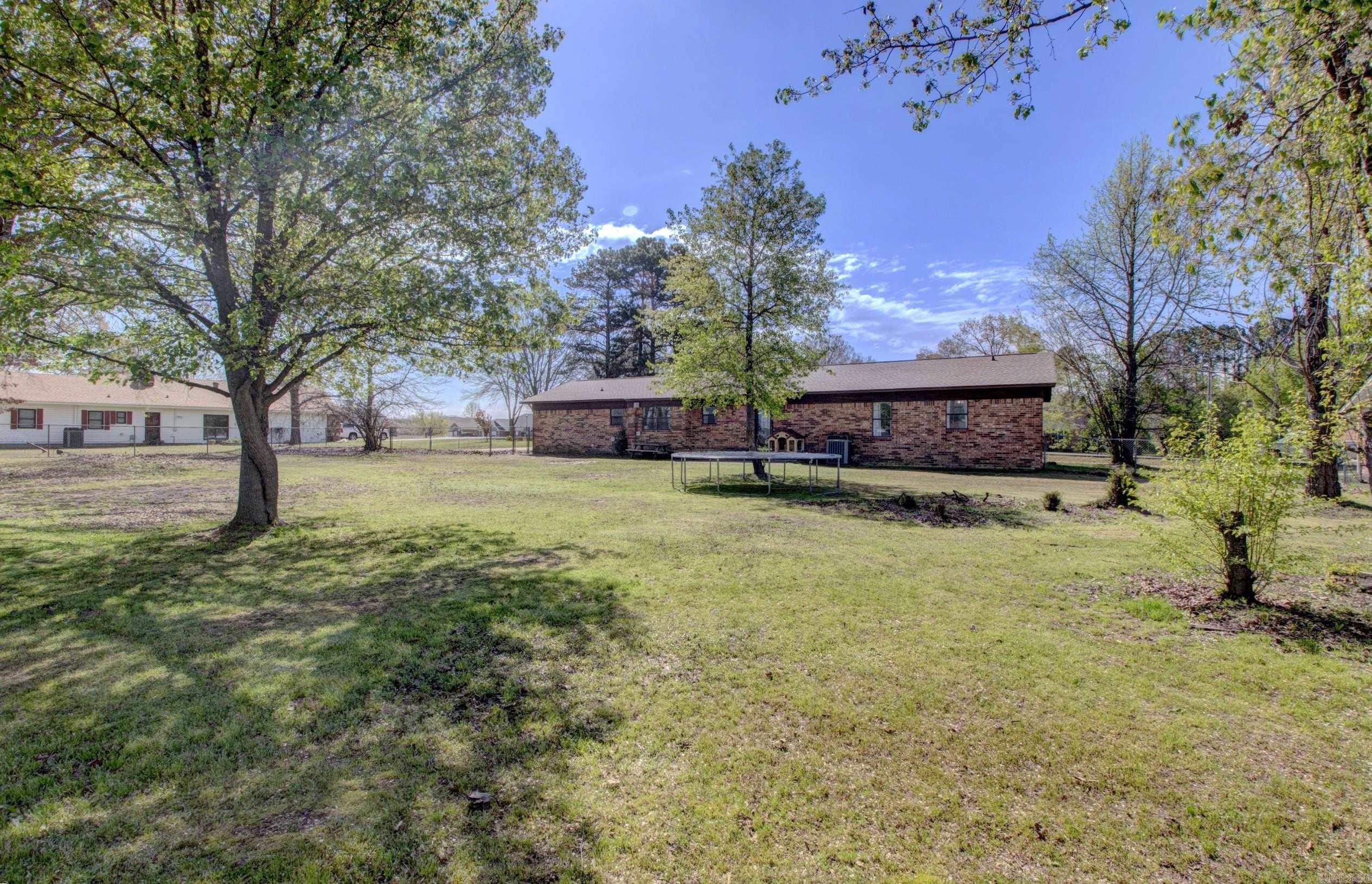 38 Country Wood  Cabot, AR