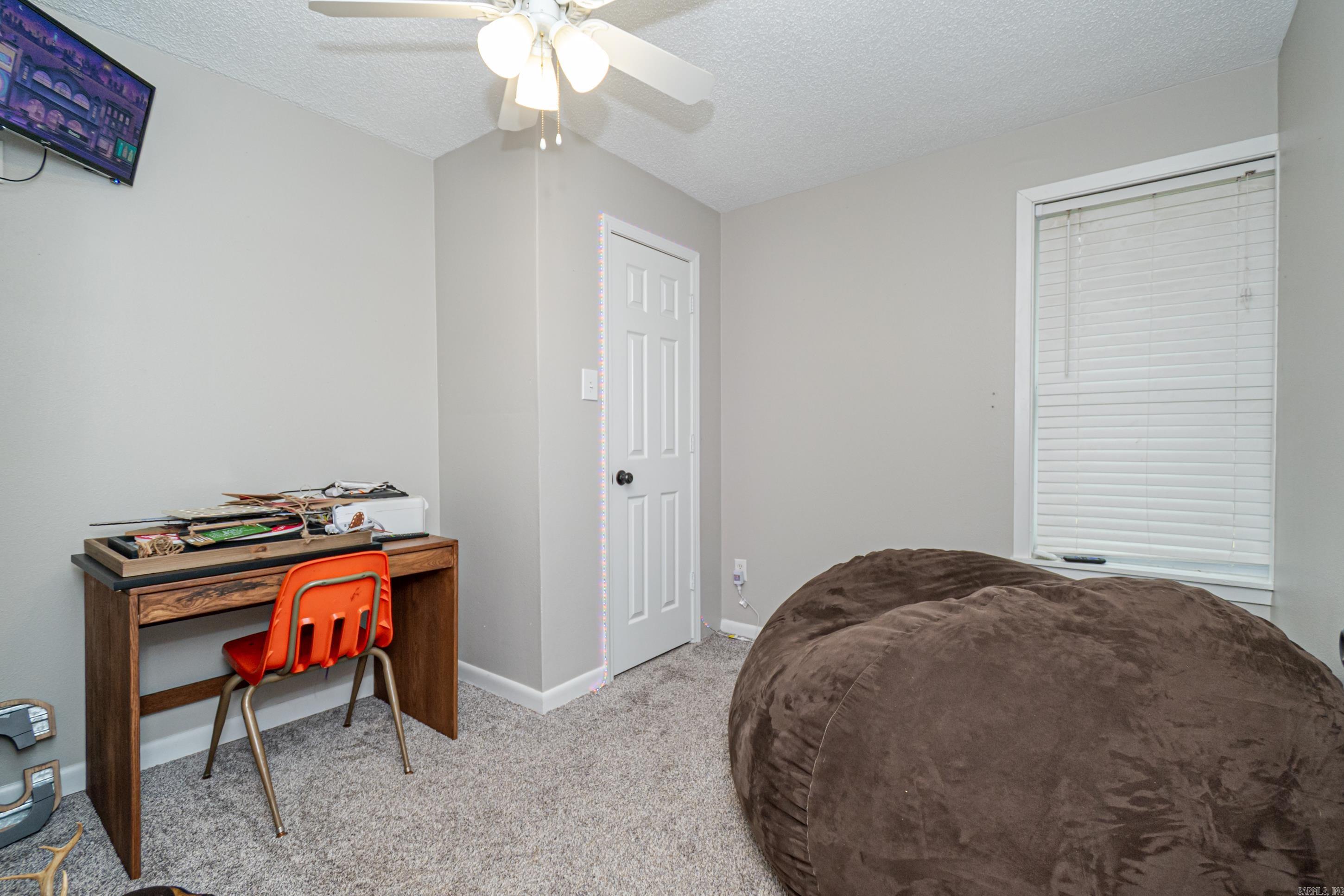 286 Woodland Dr  Junction City, AR