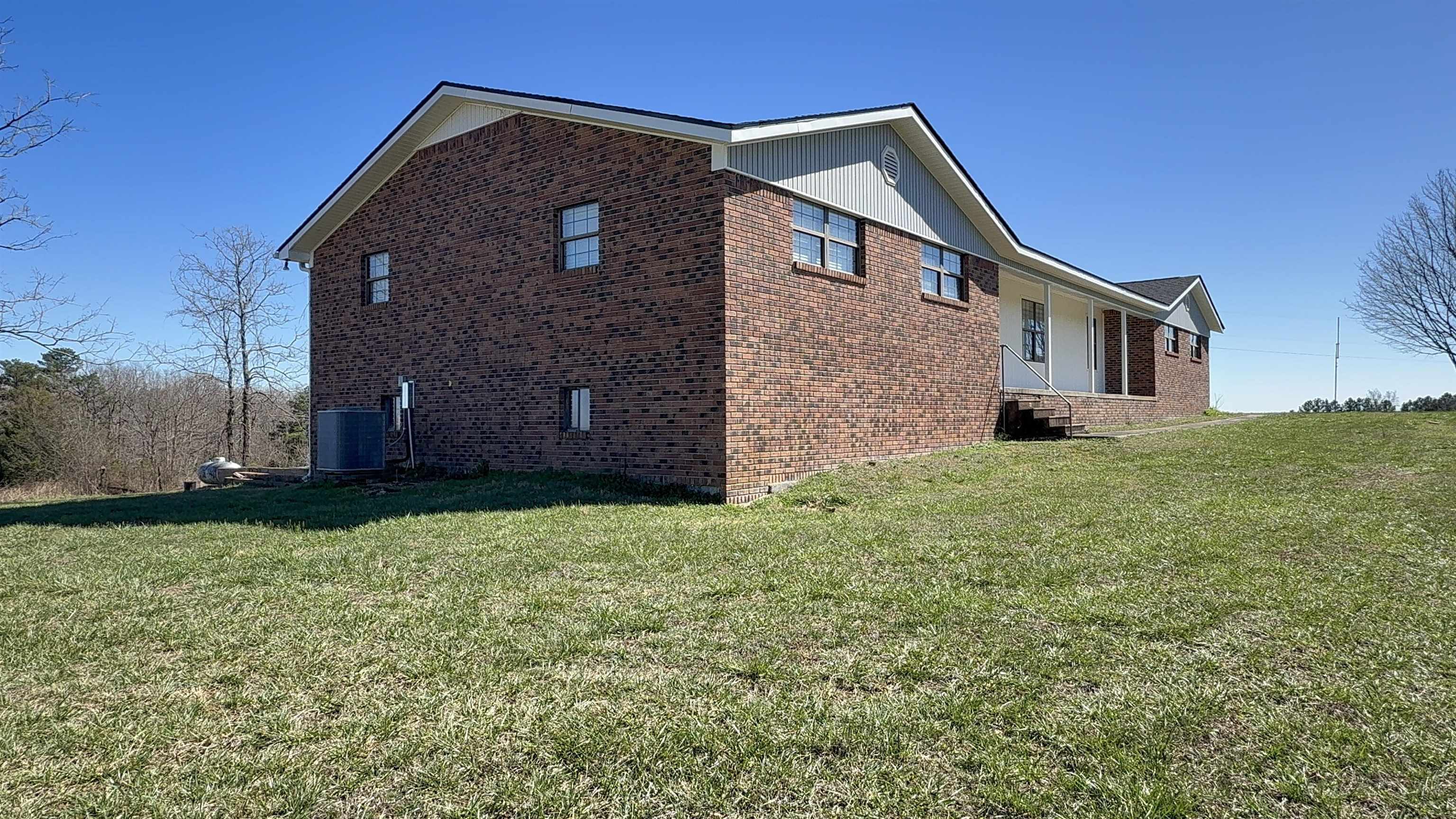 81 AR 58 Spur Hwy Melbourne, AR 72556