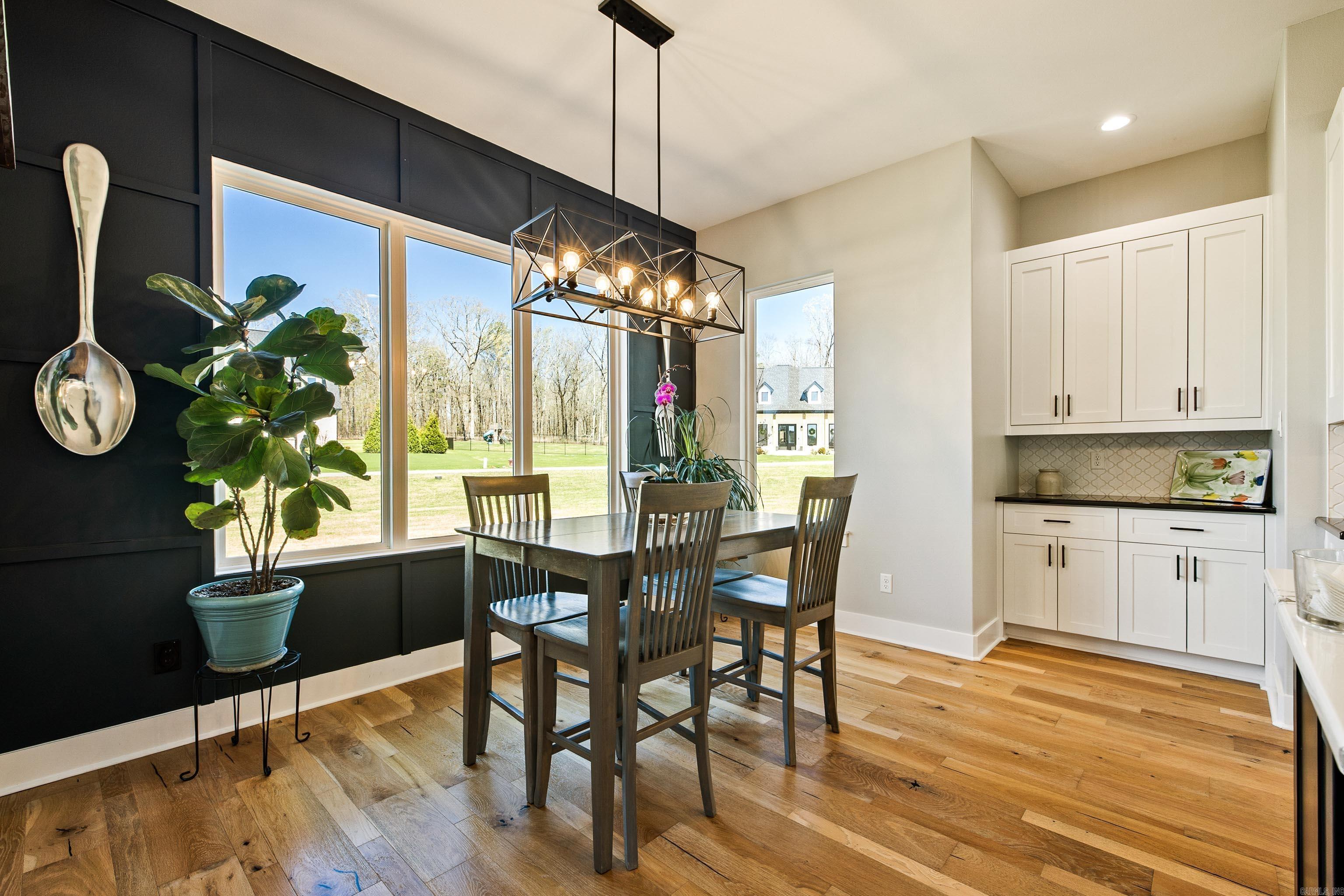 9103 Red Barn  Alexander, AR