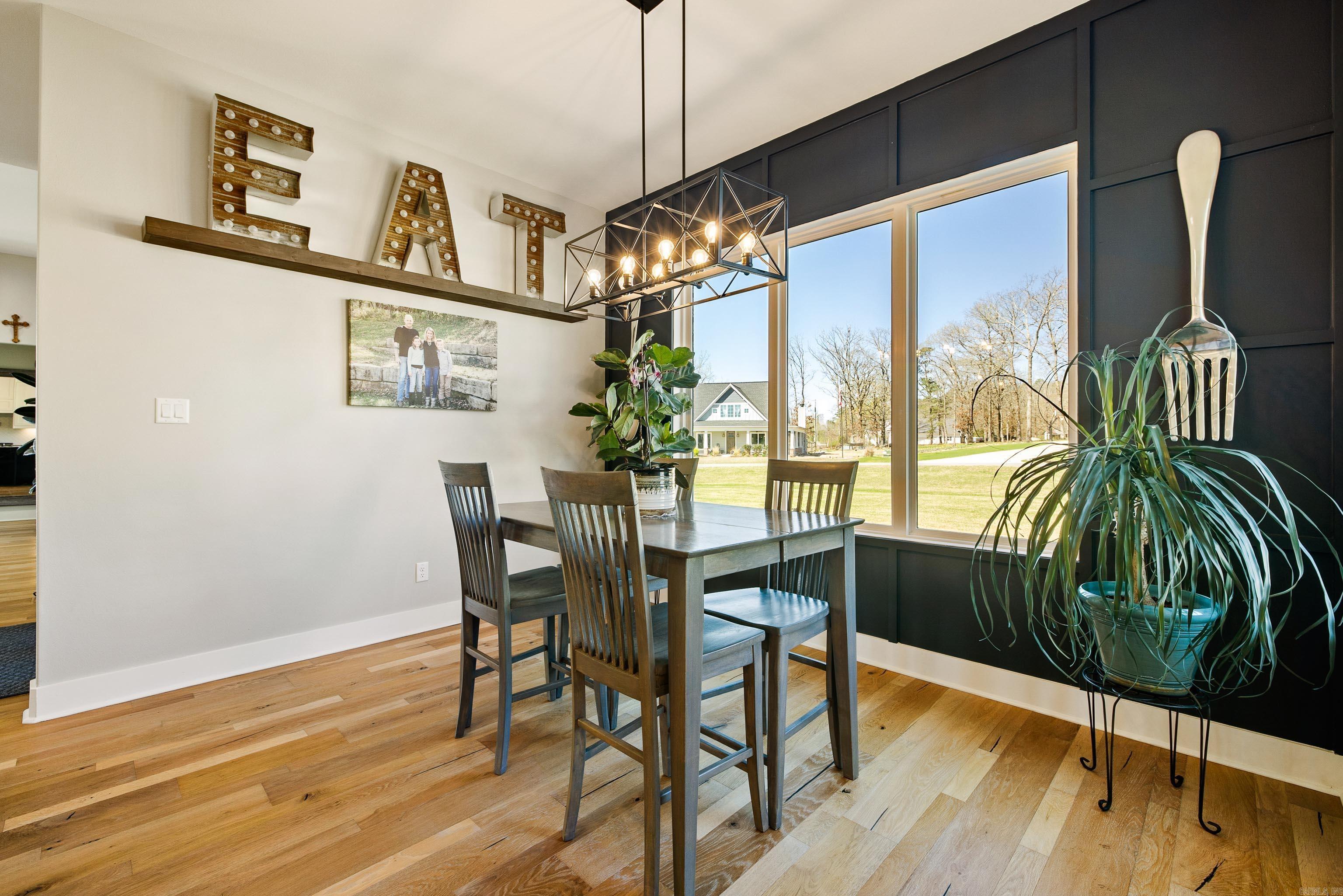 9103 Red Barn  Alexander, AR