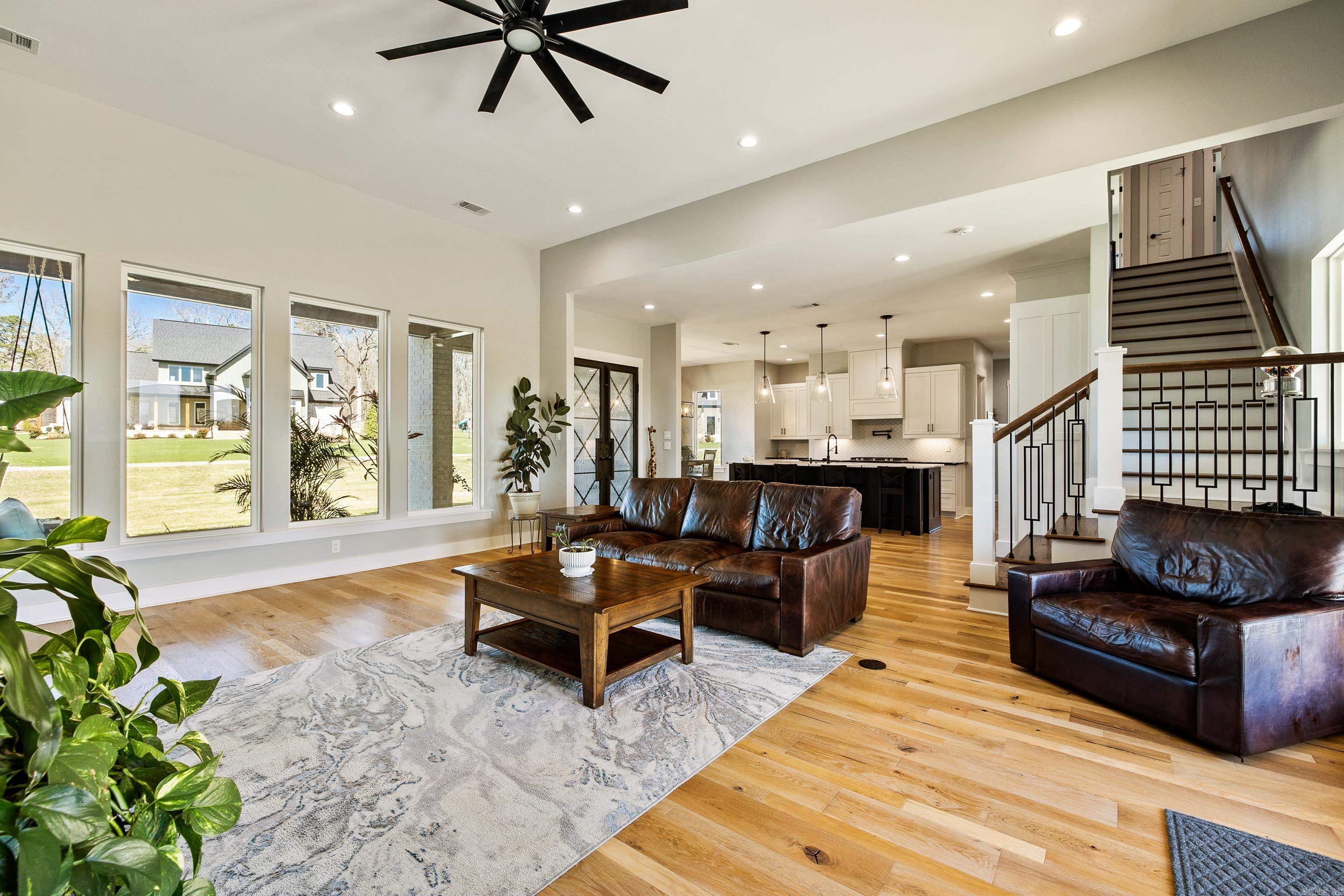 9103 Red Barn  Alexander, AR