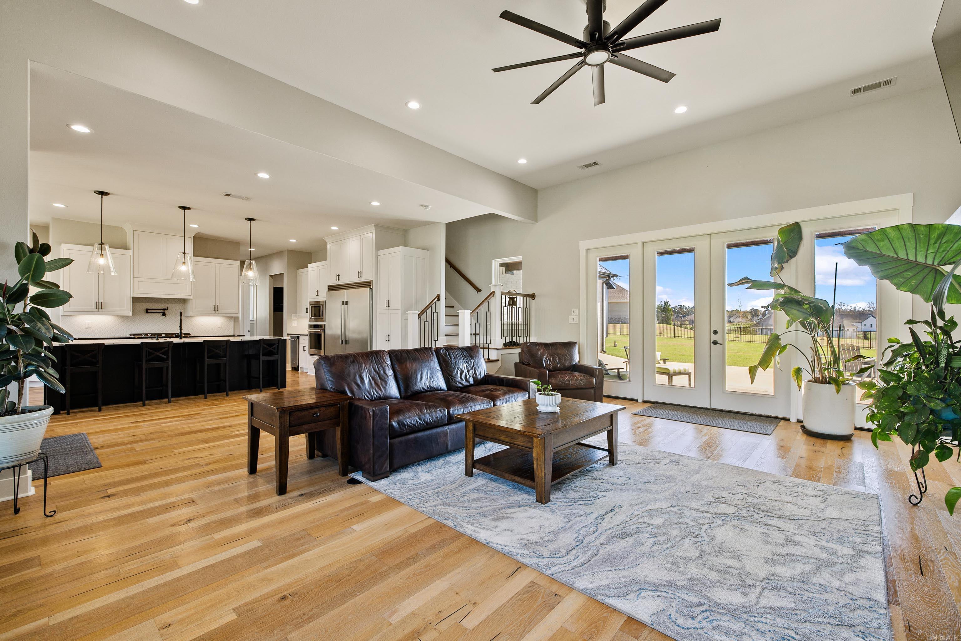 9103 Red Barn  Alexander, AR