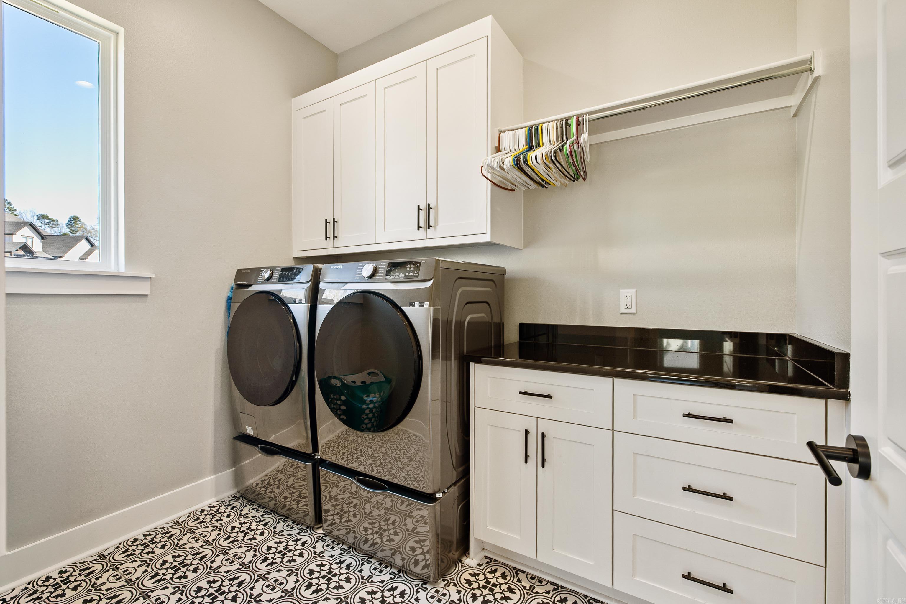 9103 Red Barn  Alexander, AR