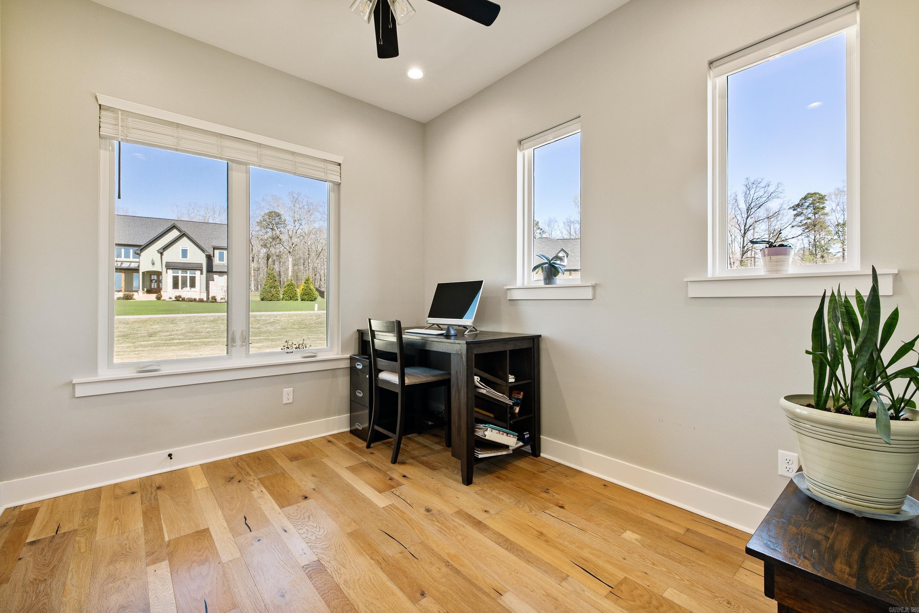 9103 Red Barn  Alexander, AR