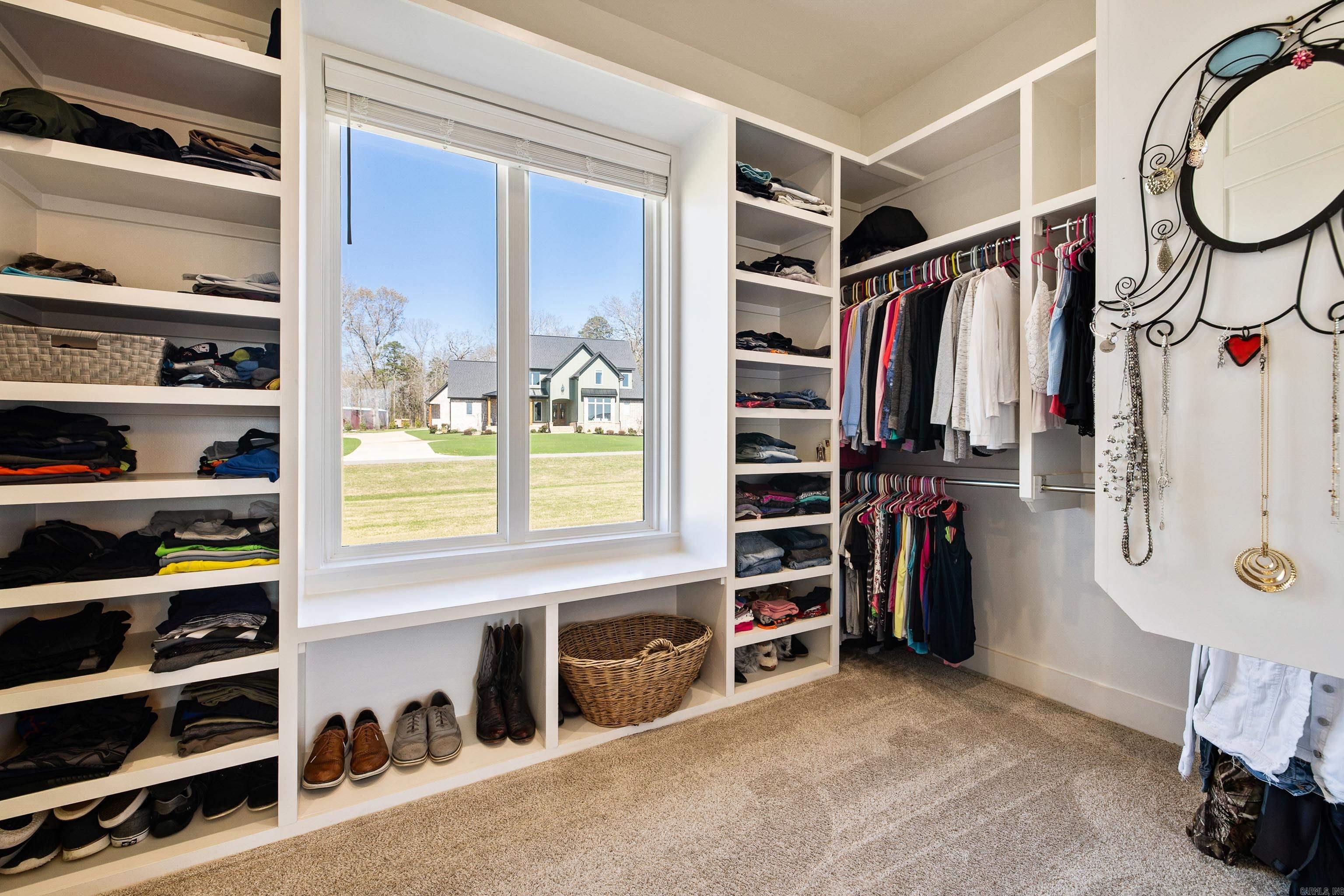 9103 Red Barn  Alexander, AR