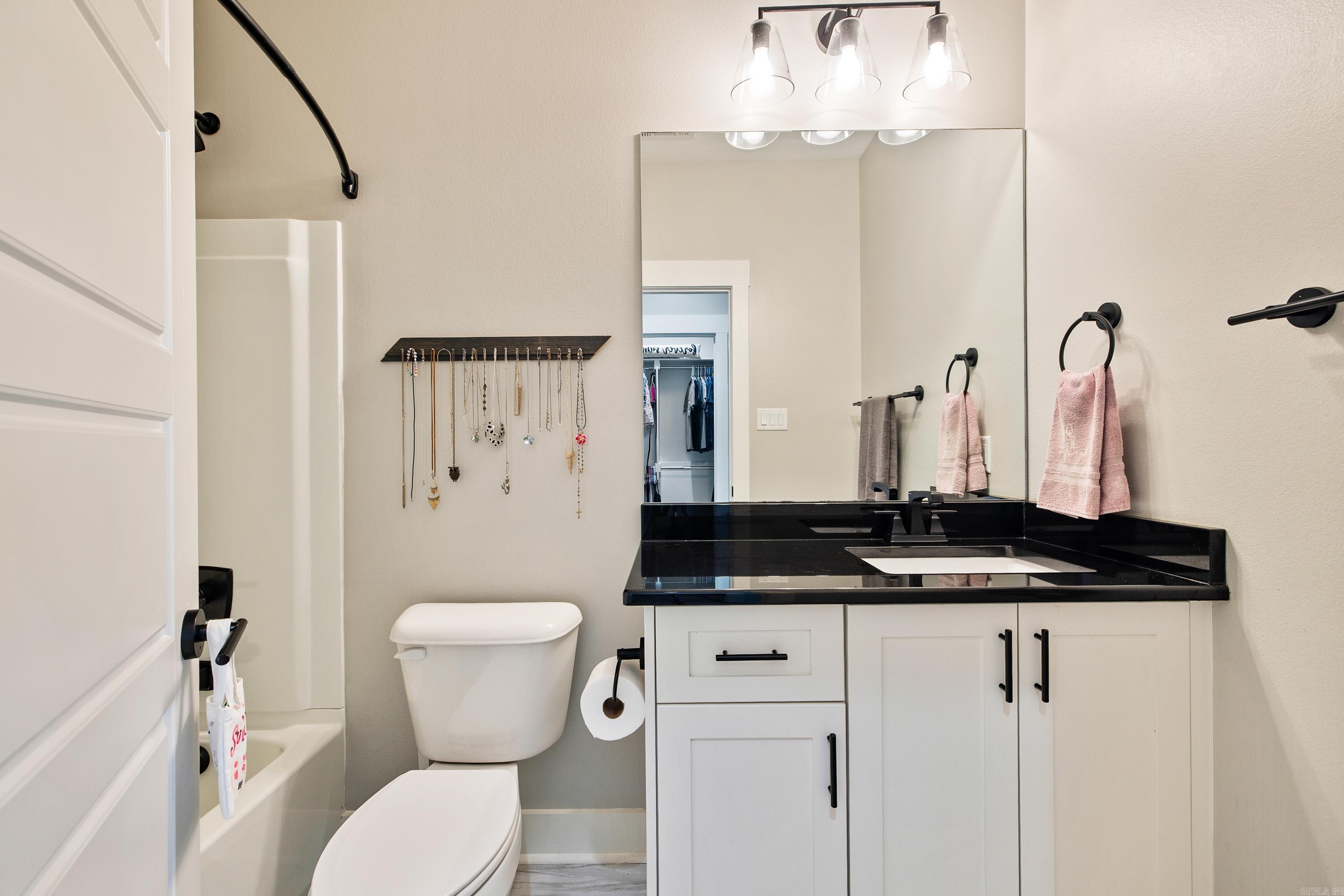 9103 Red Barn  Alexander, AR