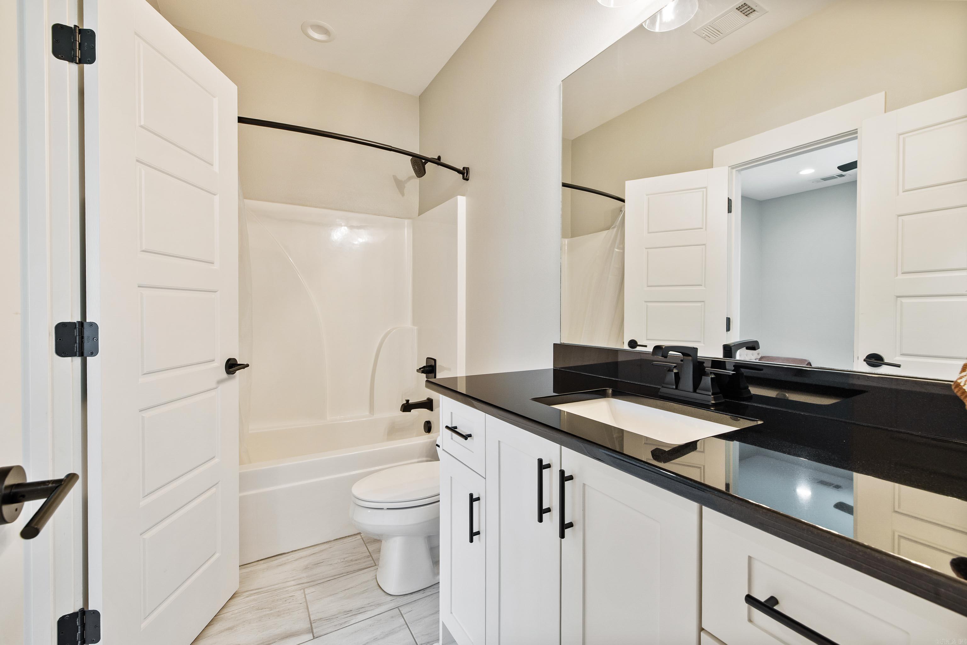 9103 Red Barn  Alexander, AR