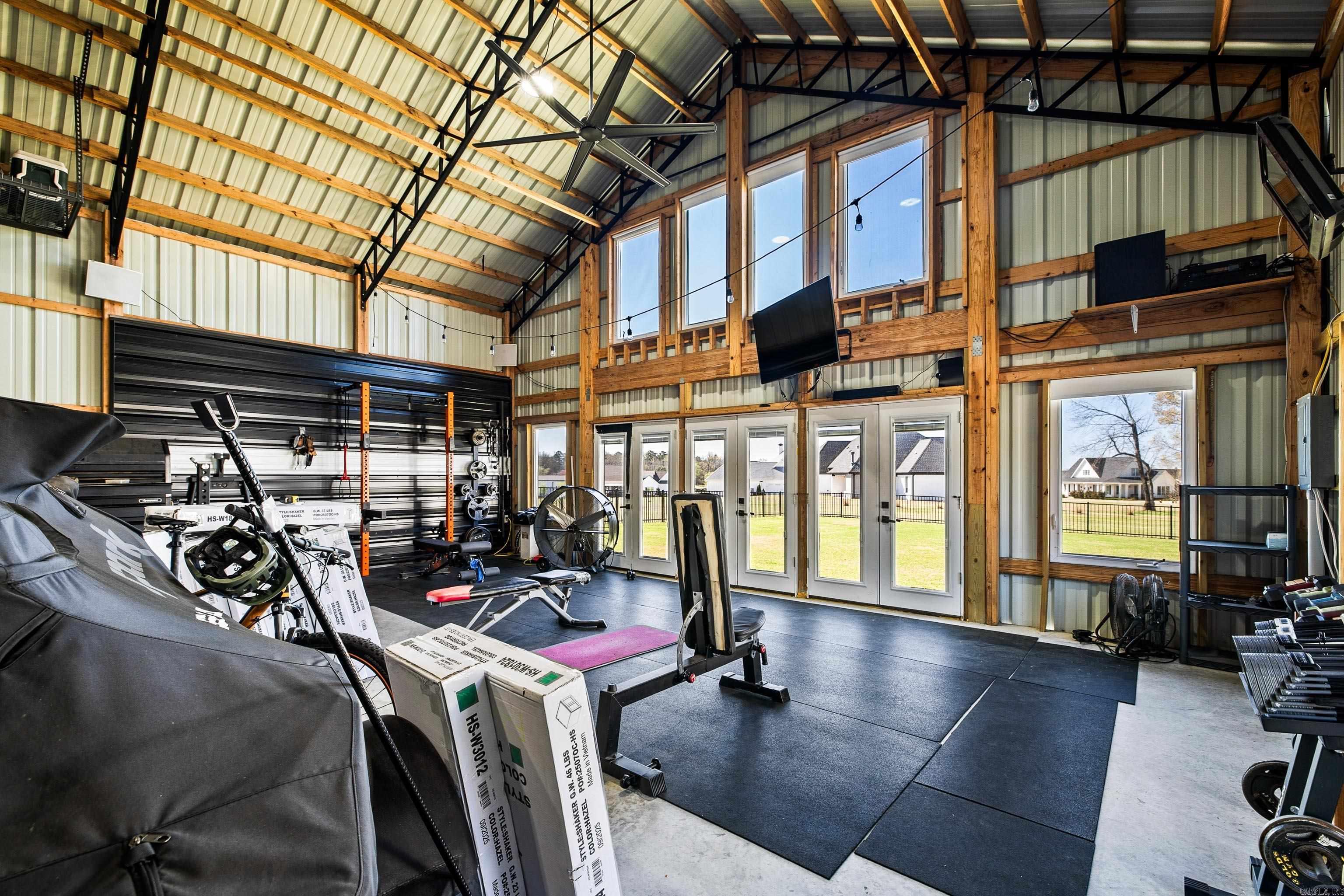 9103 Red Barn  Alexander, AR