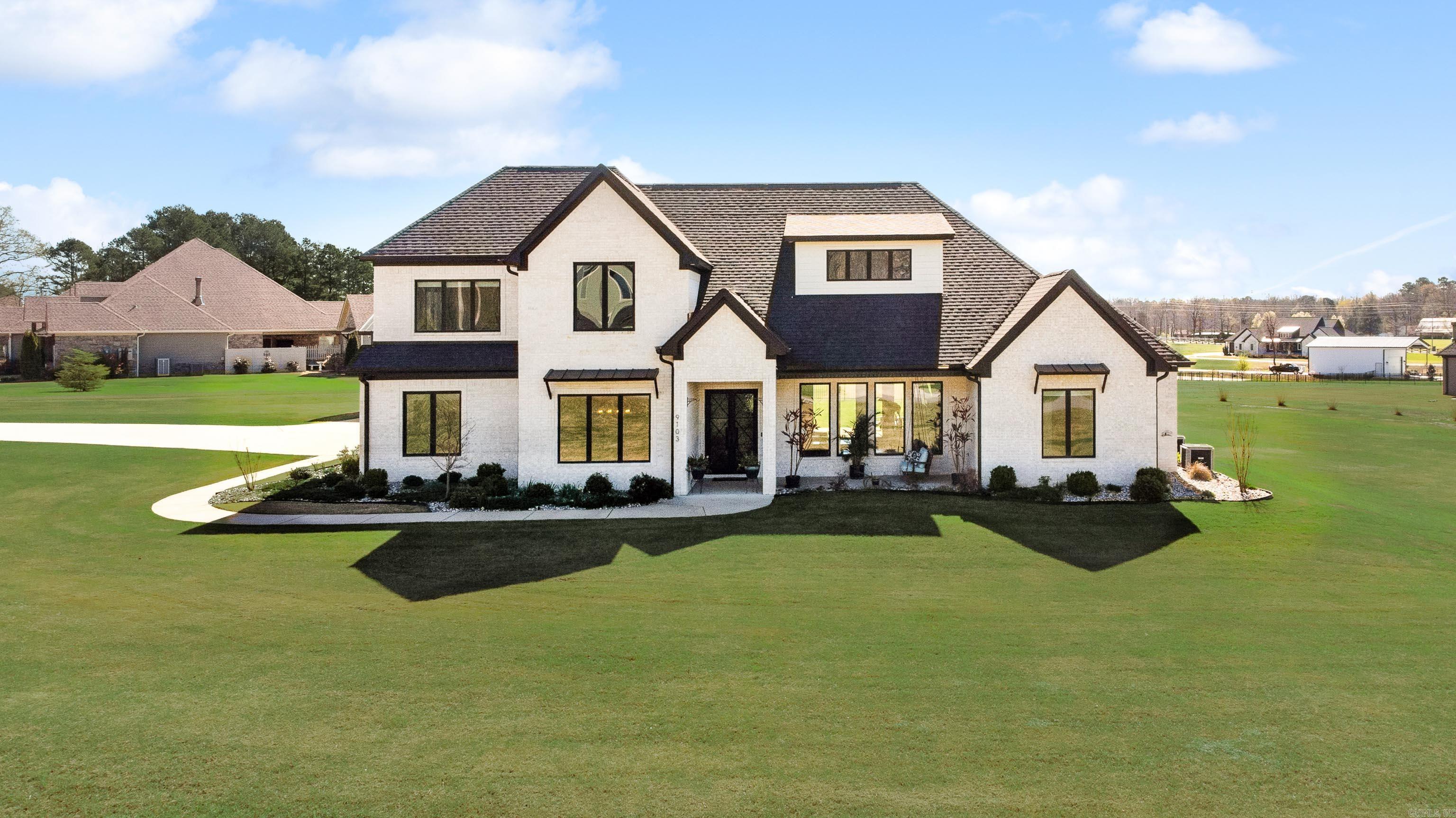 9103 Red Barn  Alexander, AR