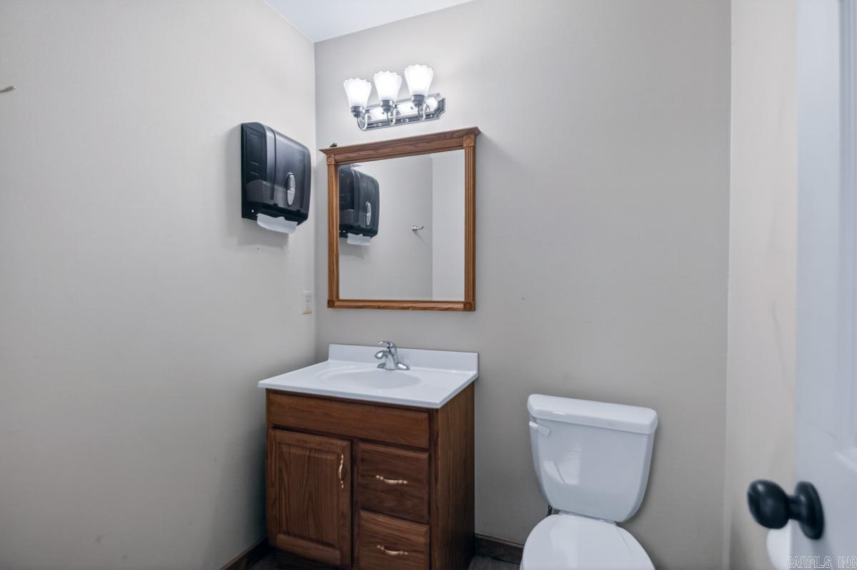 15522 W South St  Benton, AR