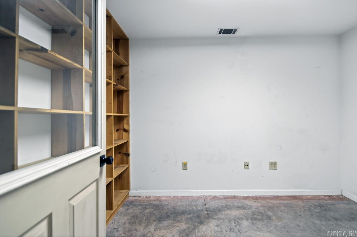 15522 W South St  Benton, AR