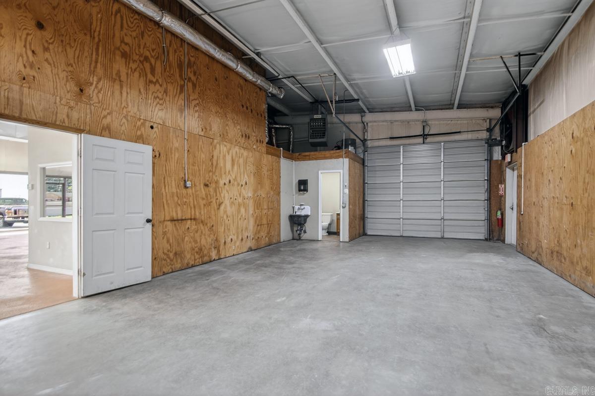 15522 W South St  Benton, AR