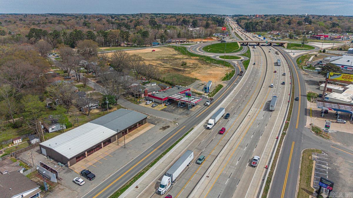 15522 W South St  Benton, AR