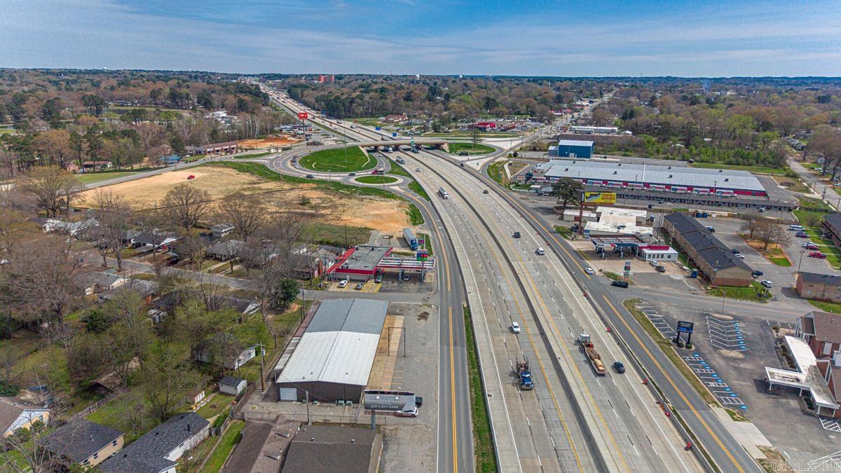 15522 W South St  Benton, AR