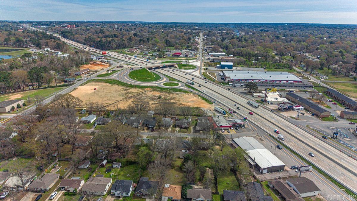 15522 W South St  Benton, AR