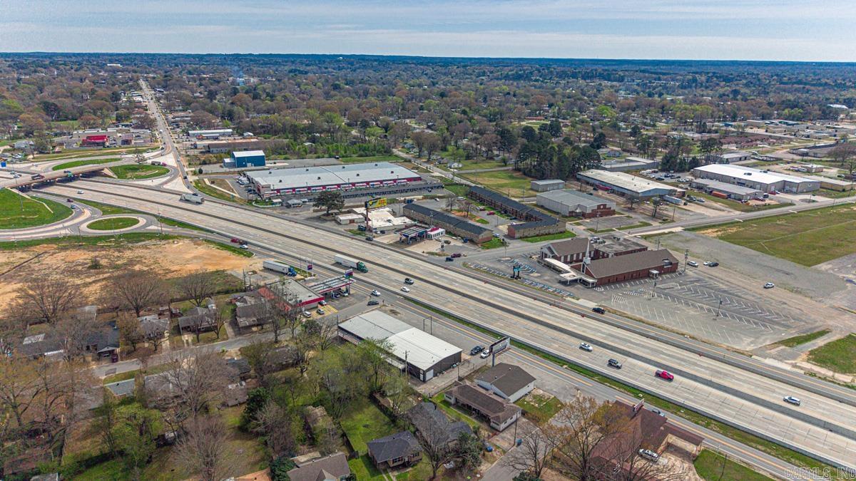 15522 W South St  Benton, AR