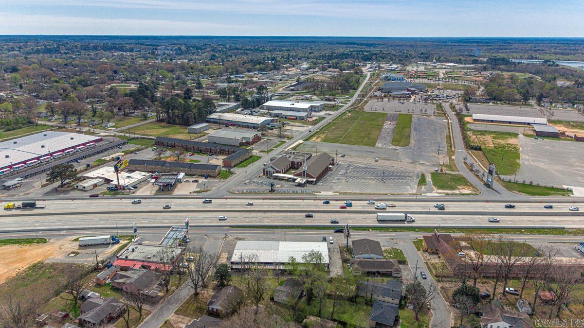 15522 W South St  Benton, AR