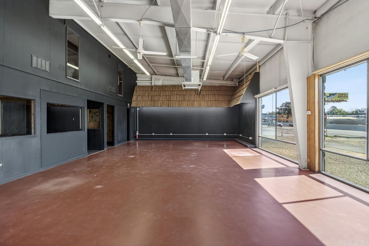 15522 W South St  Benton, AR