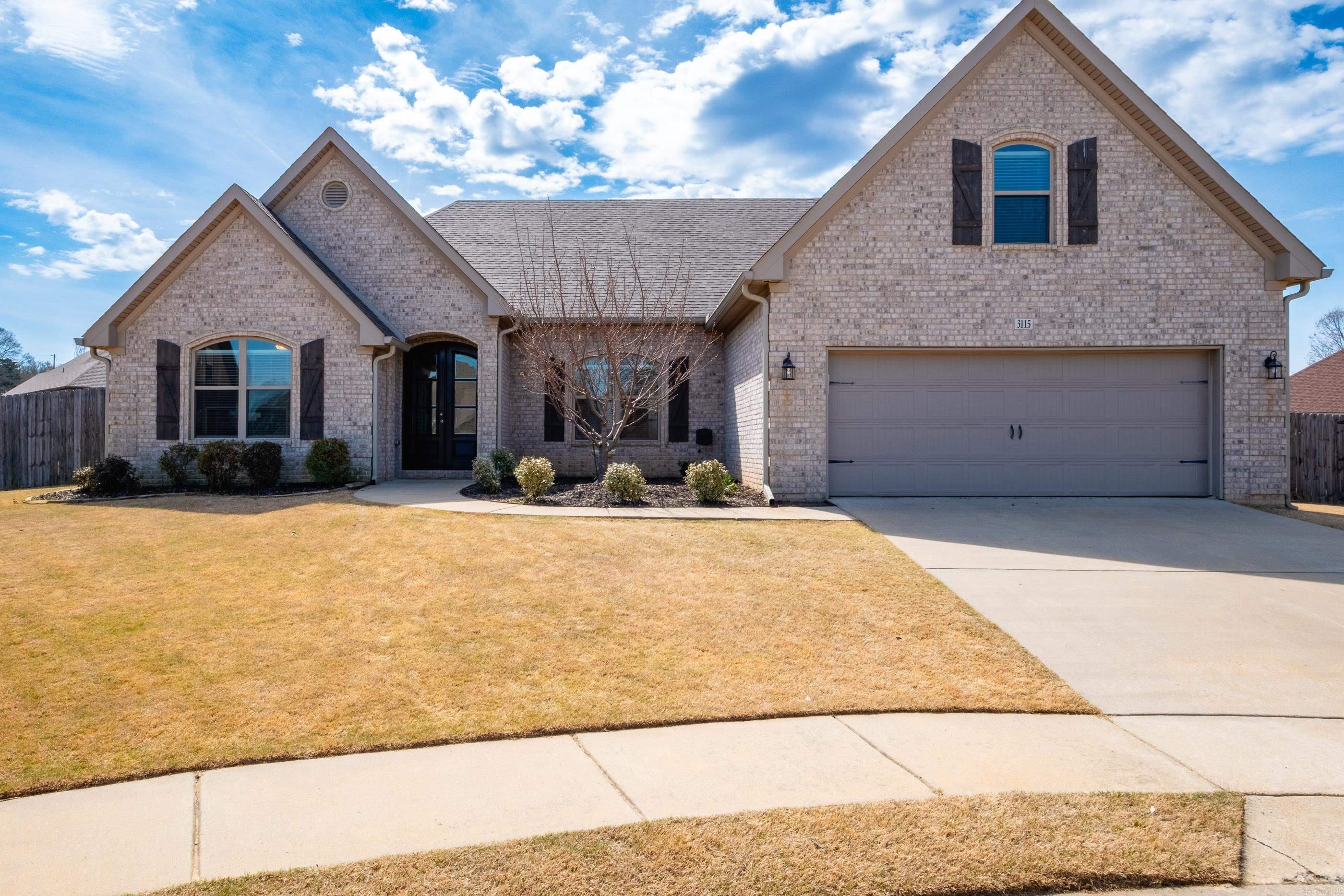 3115 Tobiano  Benton, AR