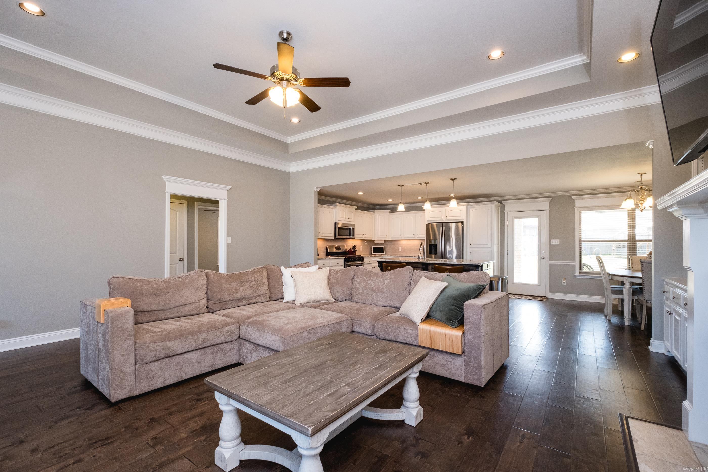 3115 Tobiano  Benton, AR