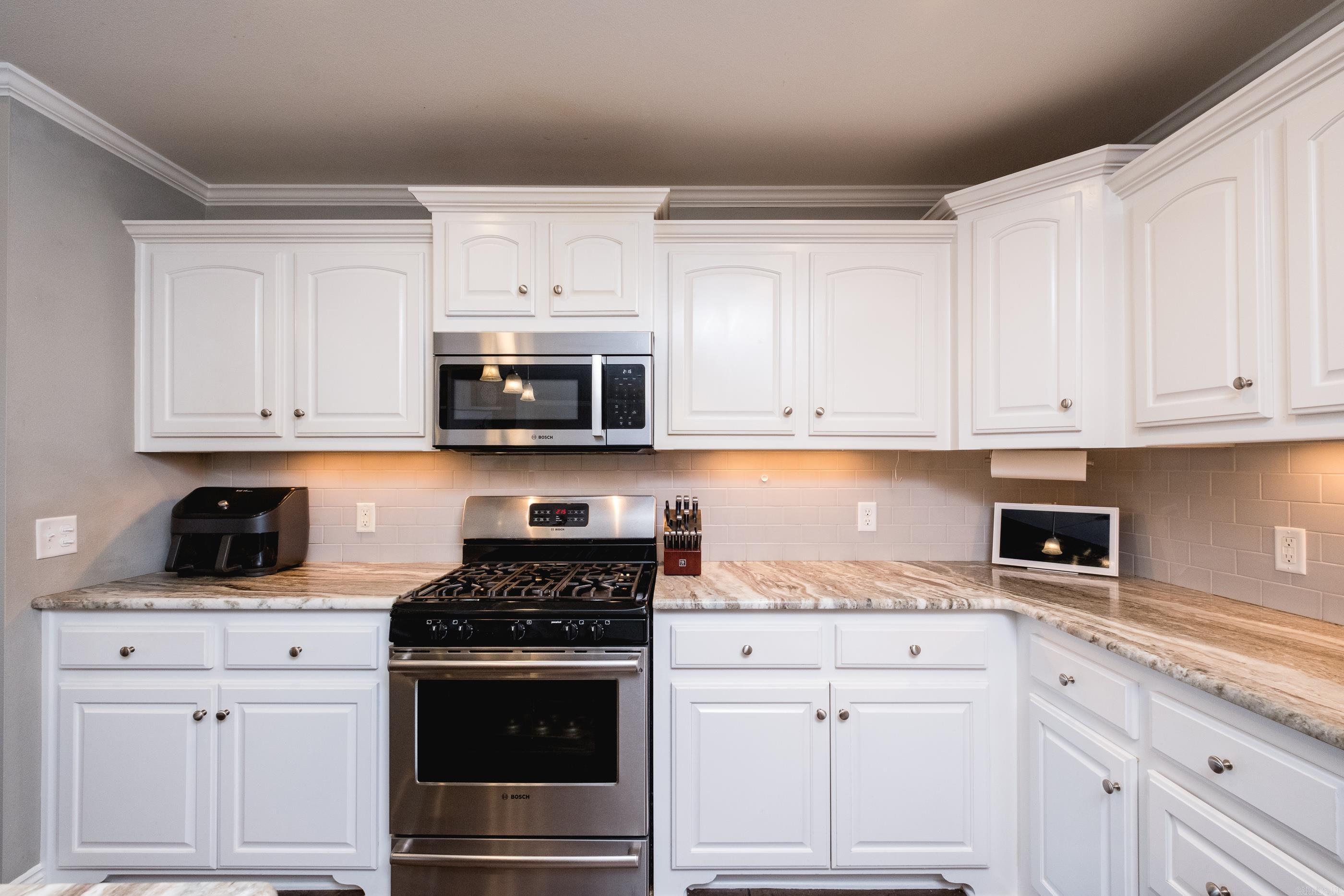 3115 Tobiano  Benton, AR