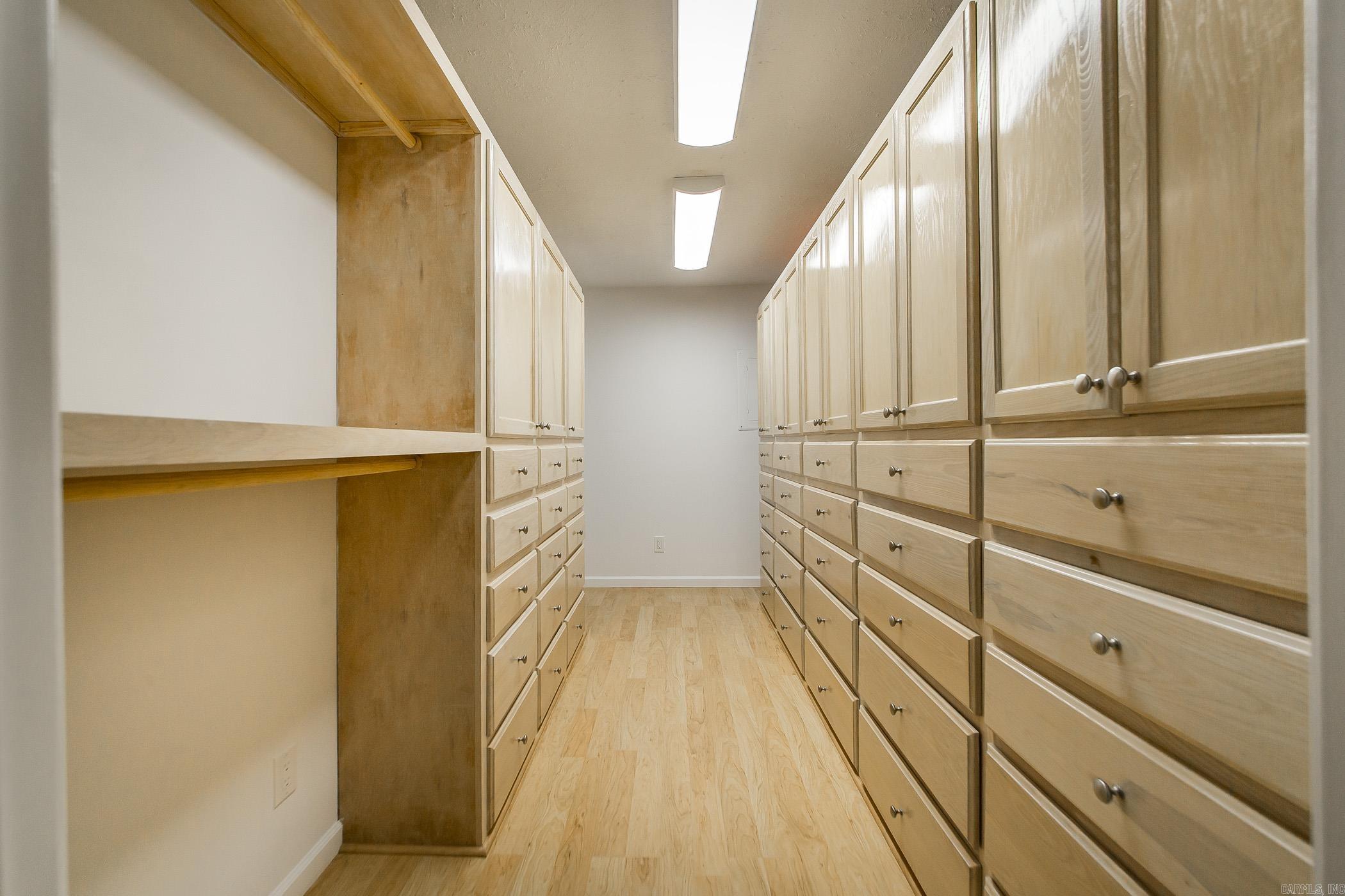 842 Dave Creek  Fairfield Bay, AR