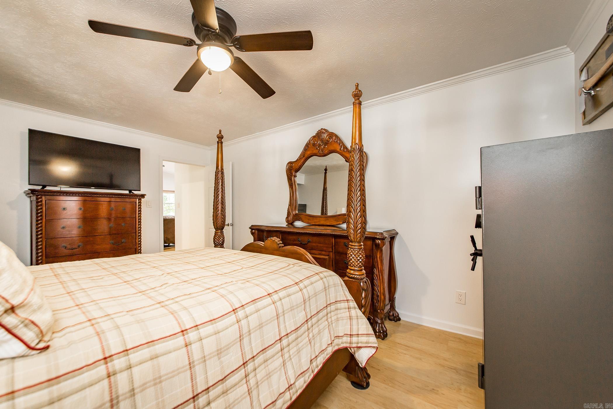 842 Dave Creek  Fairfield Bay, AR