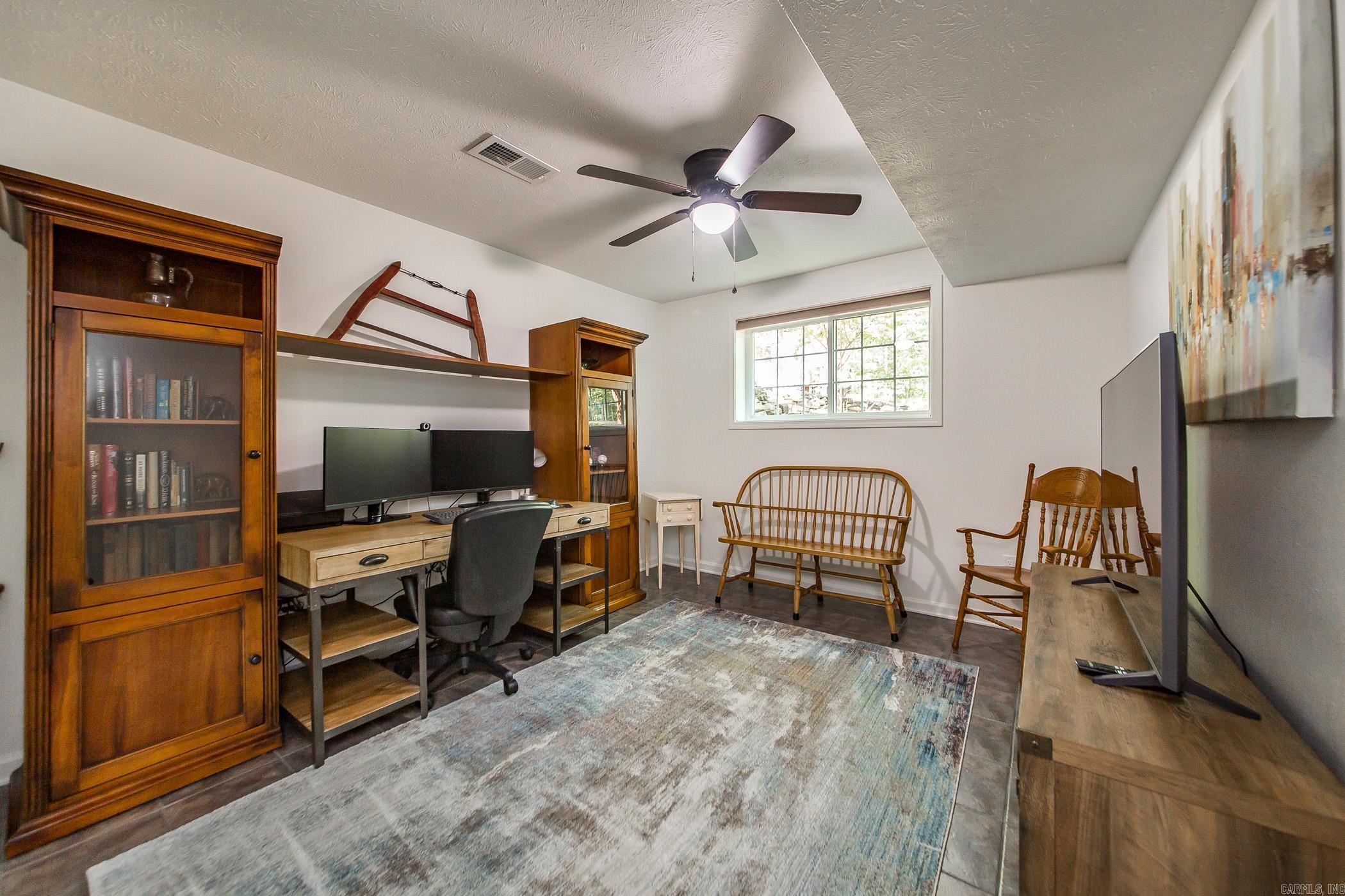 842 Dave Creek  Fairfield Bay, AR