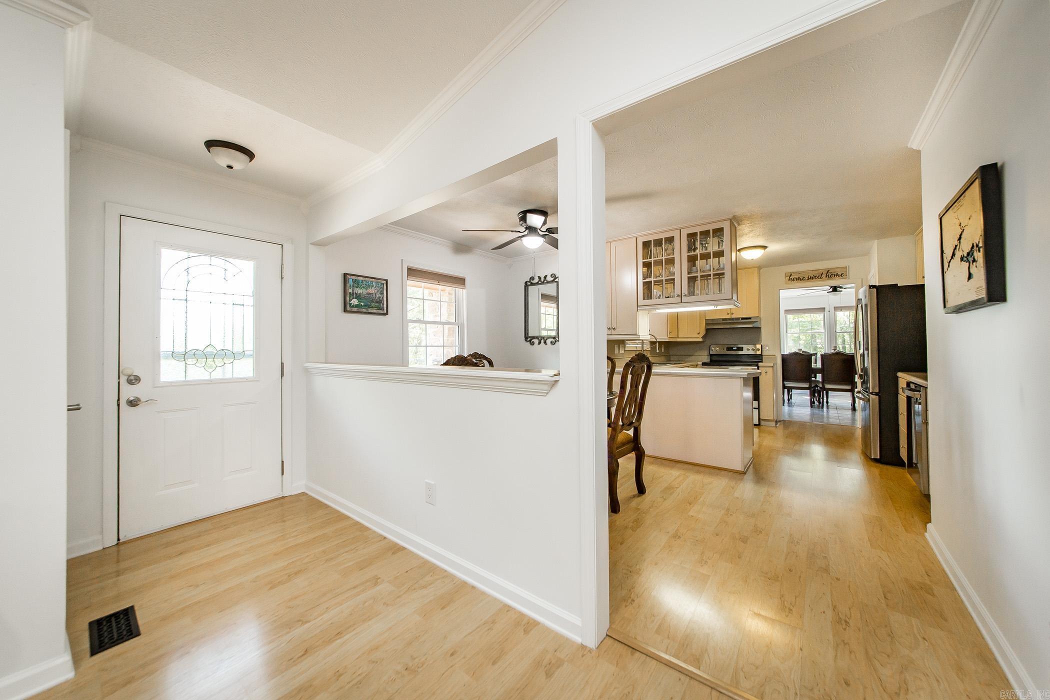 842 Dave Creek  Fairfield Bay, AR