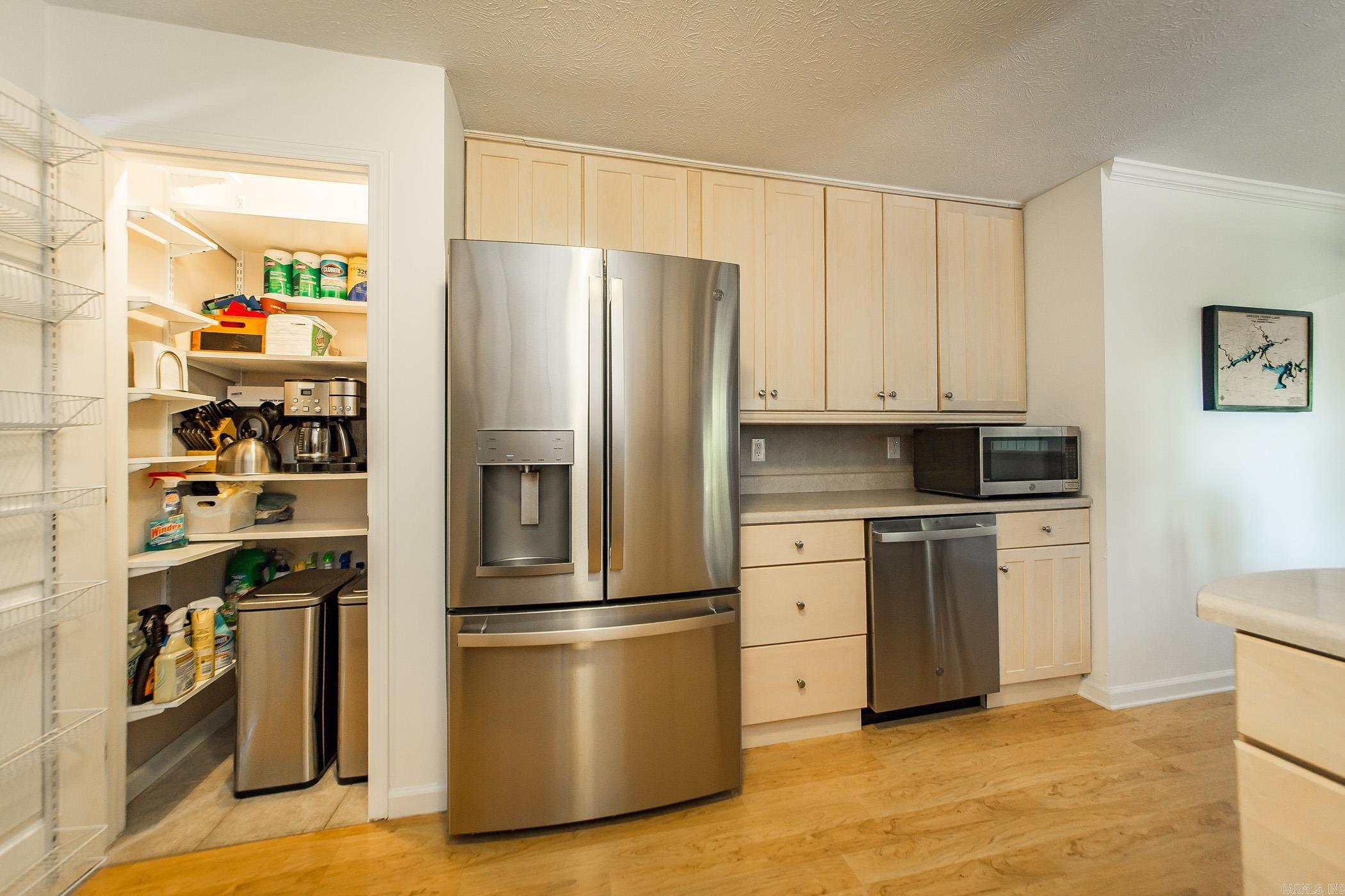 842 Dave Creek  Fairfield Bay, AR