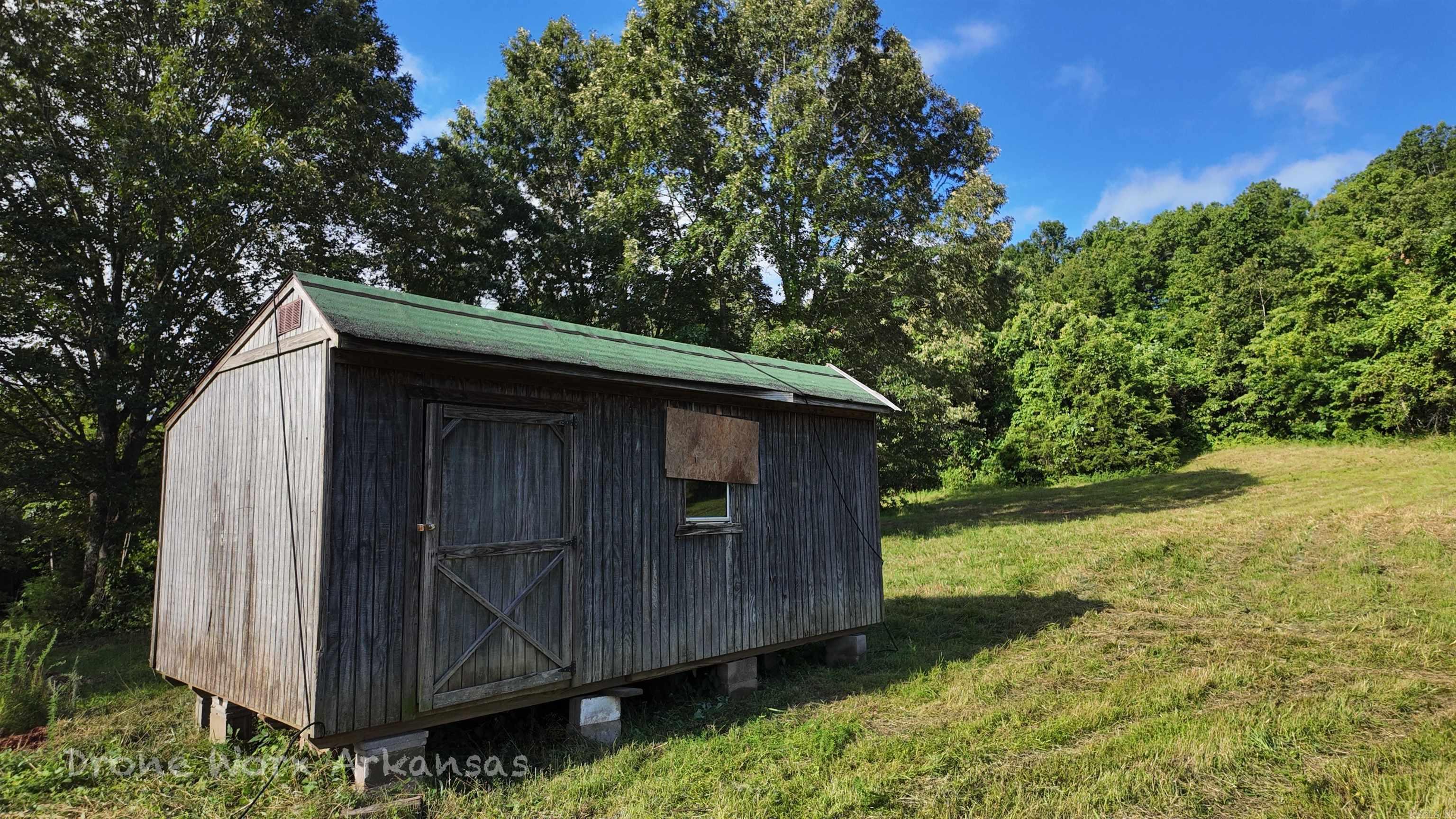 000 Meadow Crest  Everton, AR