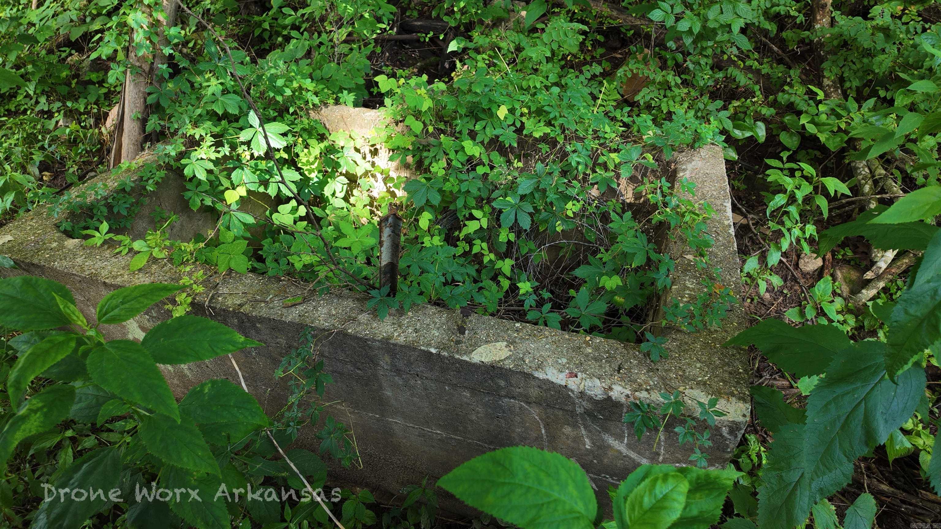 000 Meadow Crest  Everton, AR