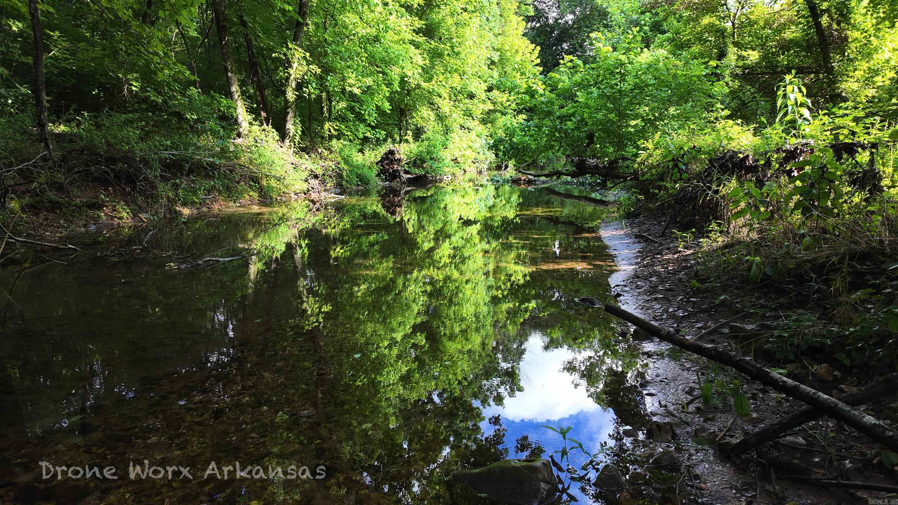 000 Meadow Crest  Everton, AR