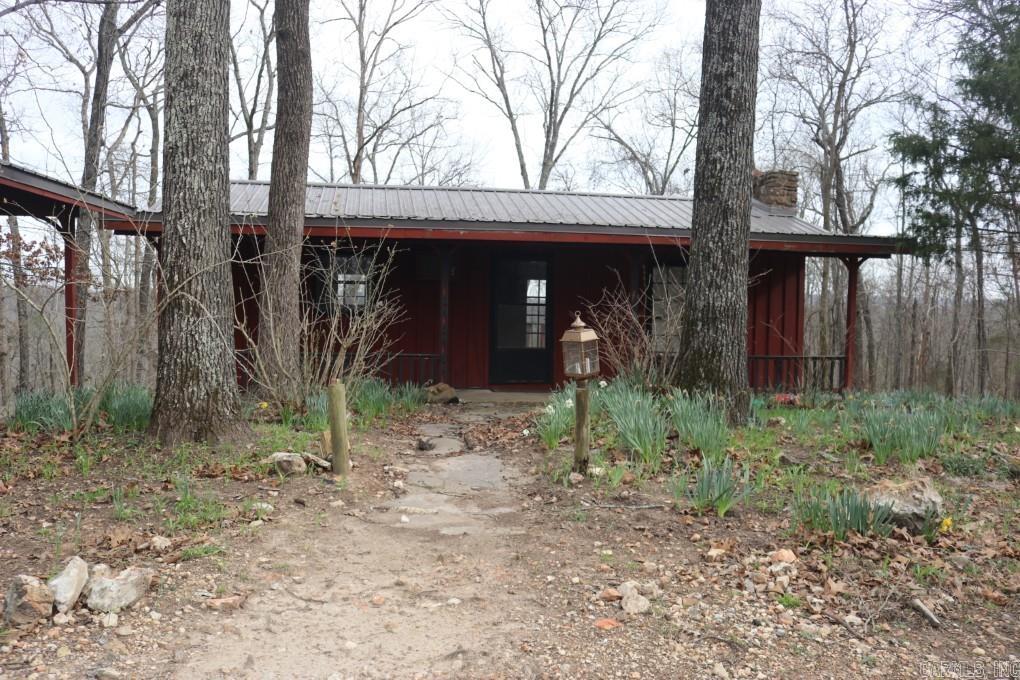 826 Crooked Creek  Mountain View, AR