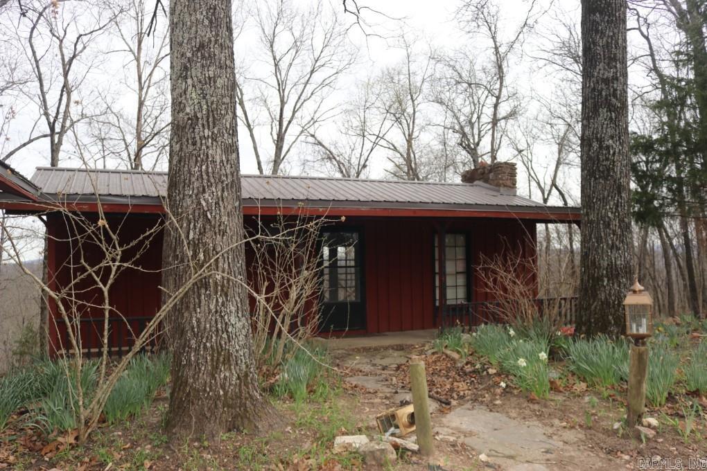 826 Crooked Creek  Mountain View, AR