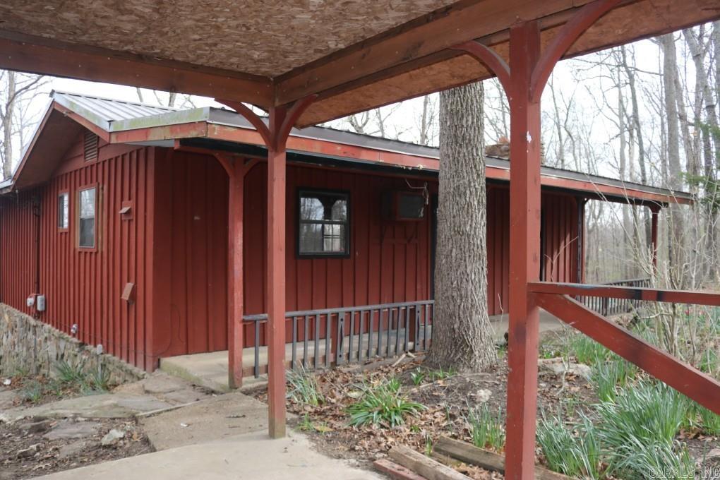 826 Crooked Creek  Mountain View, AR