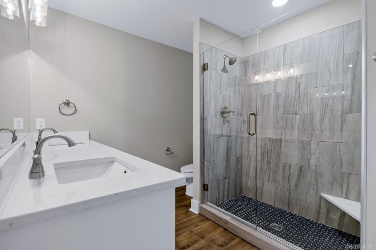 225 Country Club  Maumelle, AR