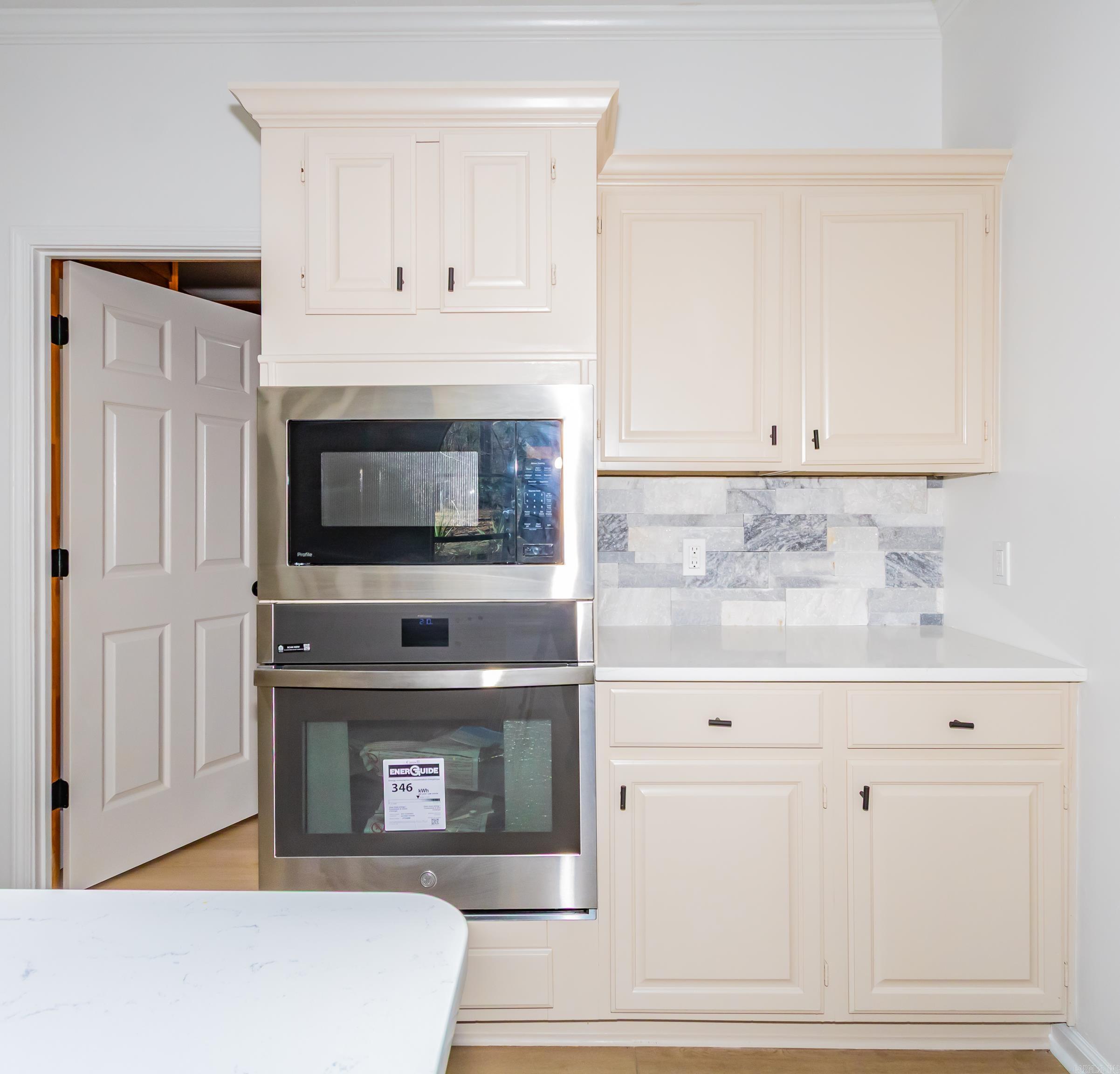 8700 OLD WARREN  Pine Bluff, AR