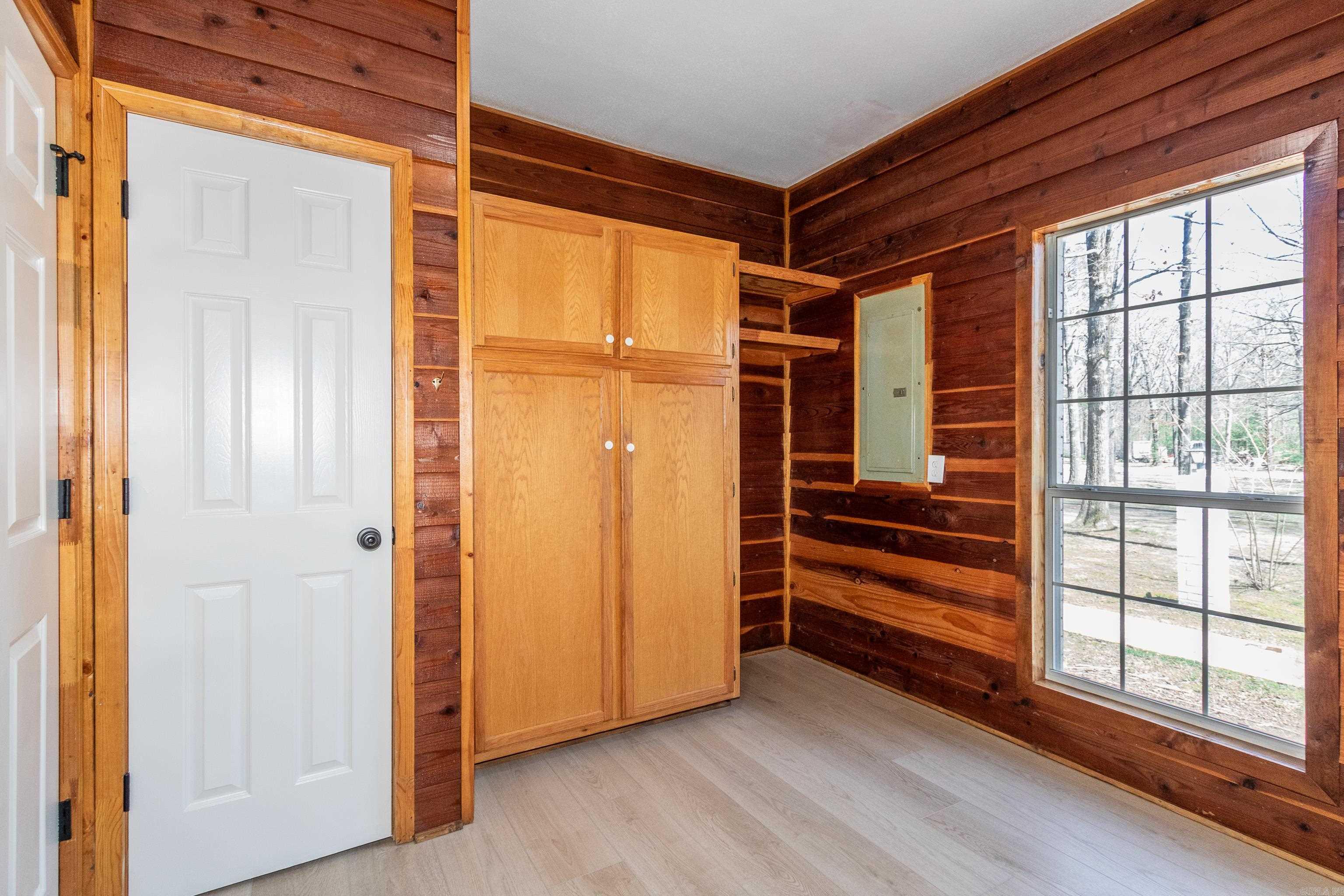 8700 OLD WARREN  Pine Bluff, AR