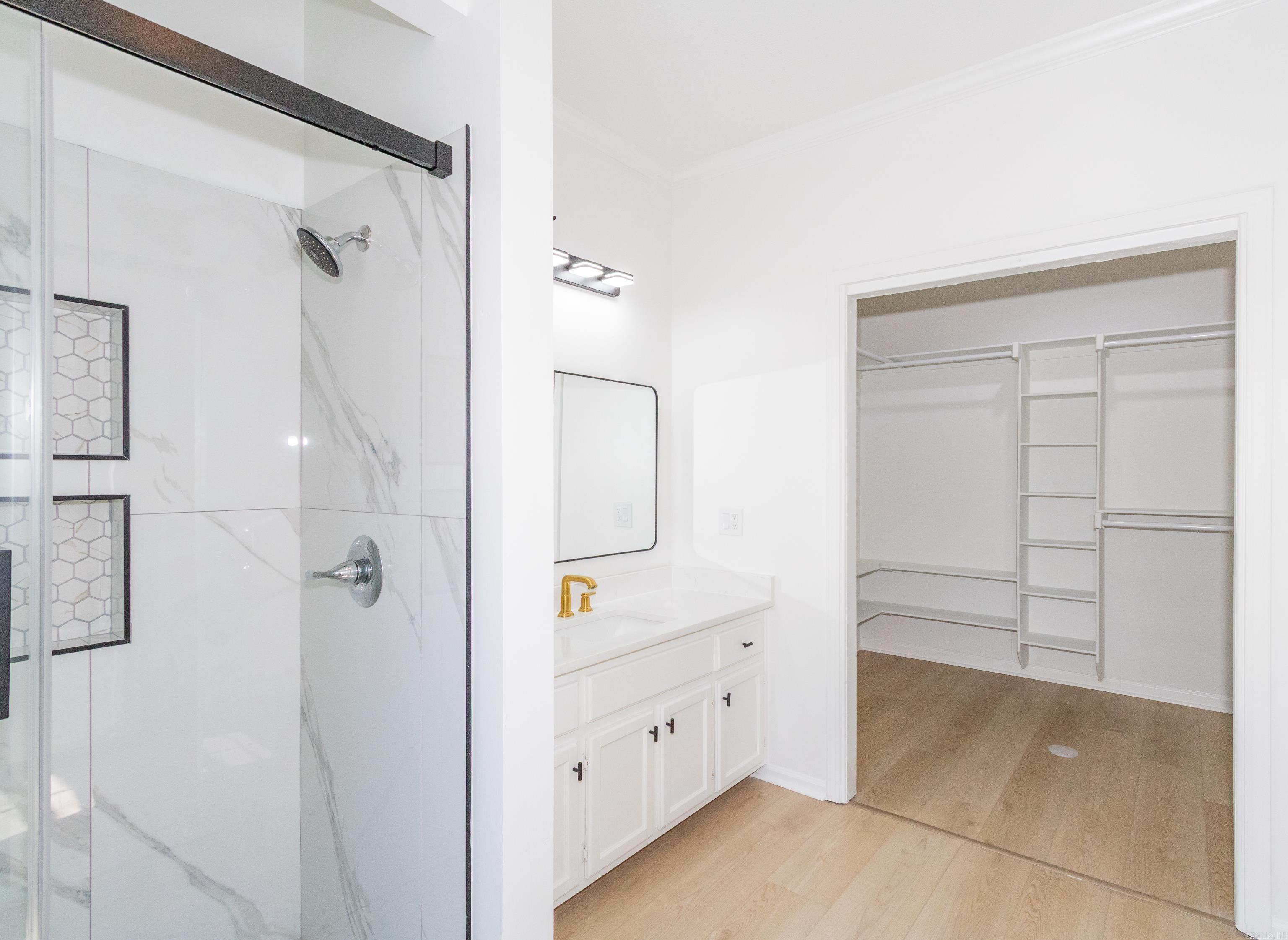 8700 OLD WARREN  Pine Bluff, AR